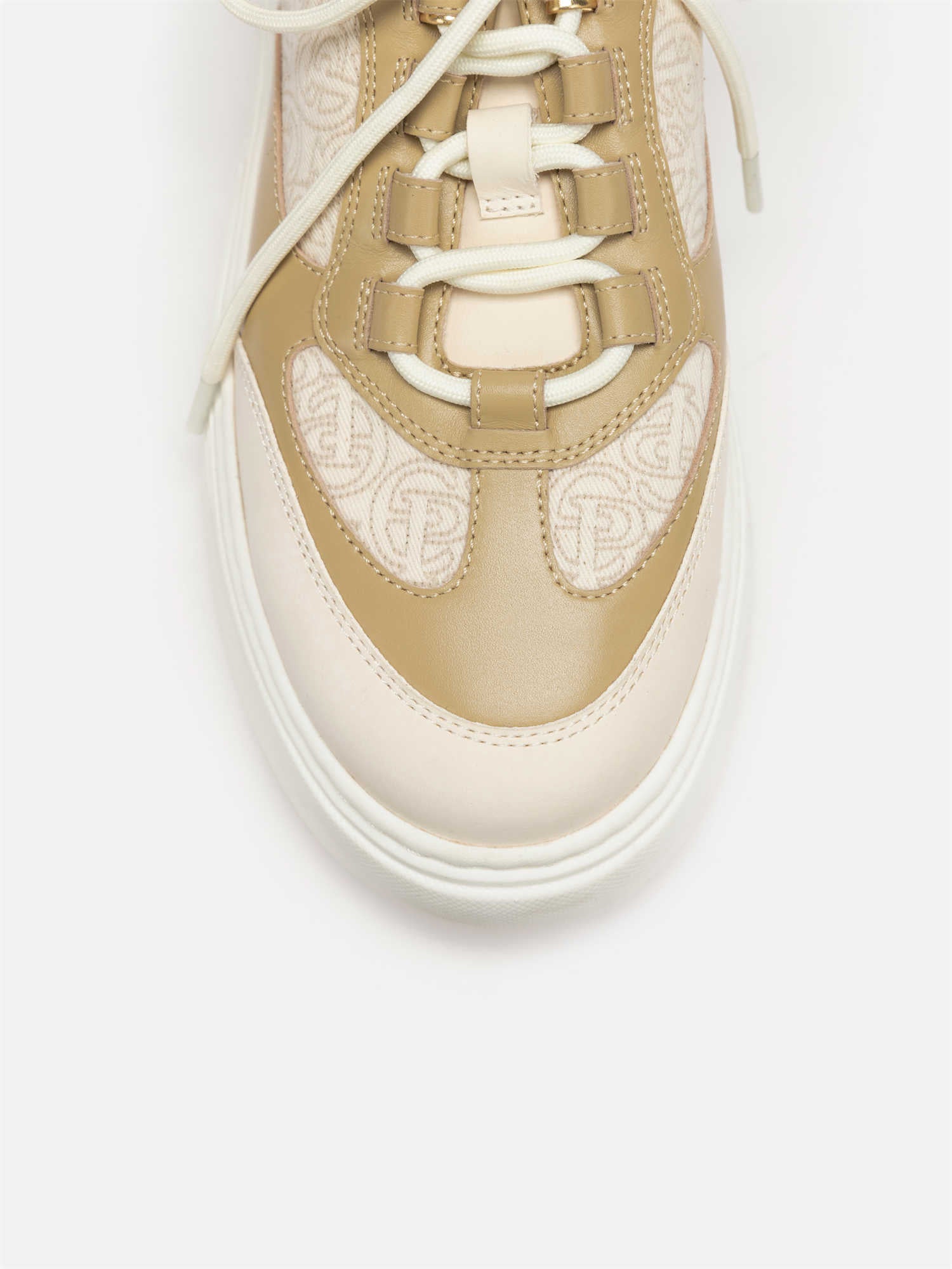 EP YAYING White Shoes