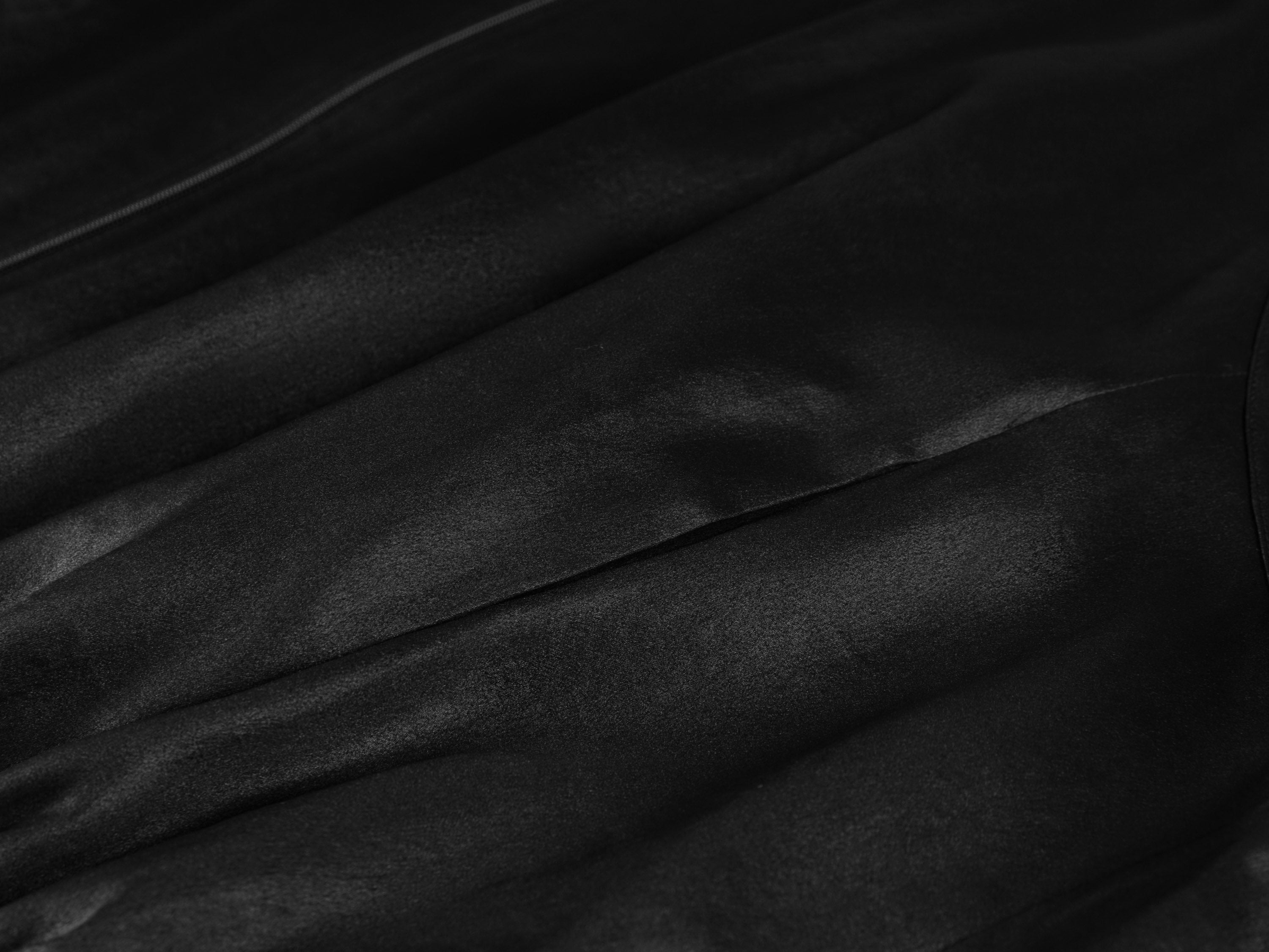YAYING Black Long Sleeves