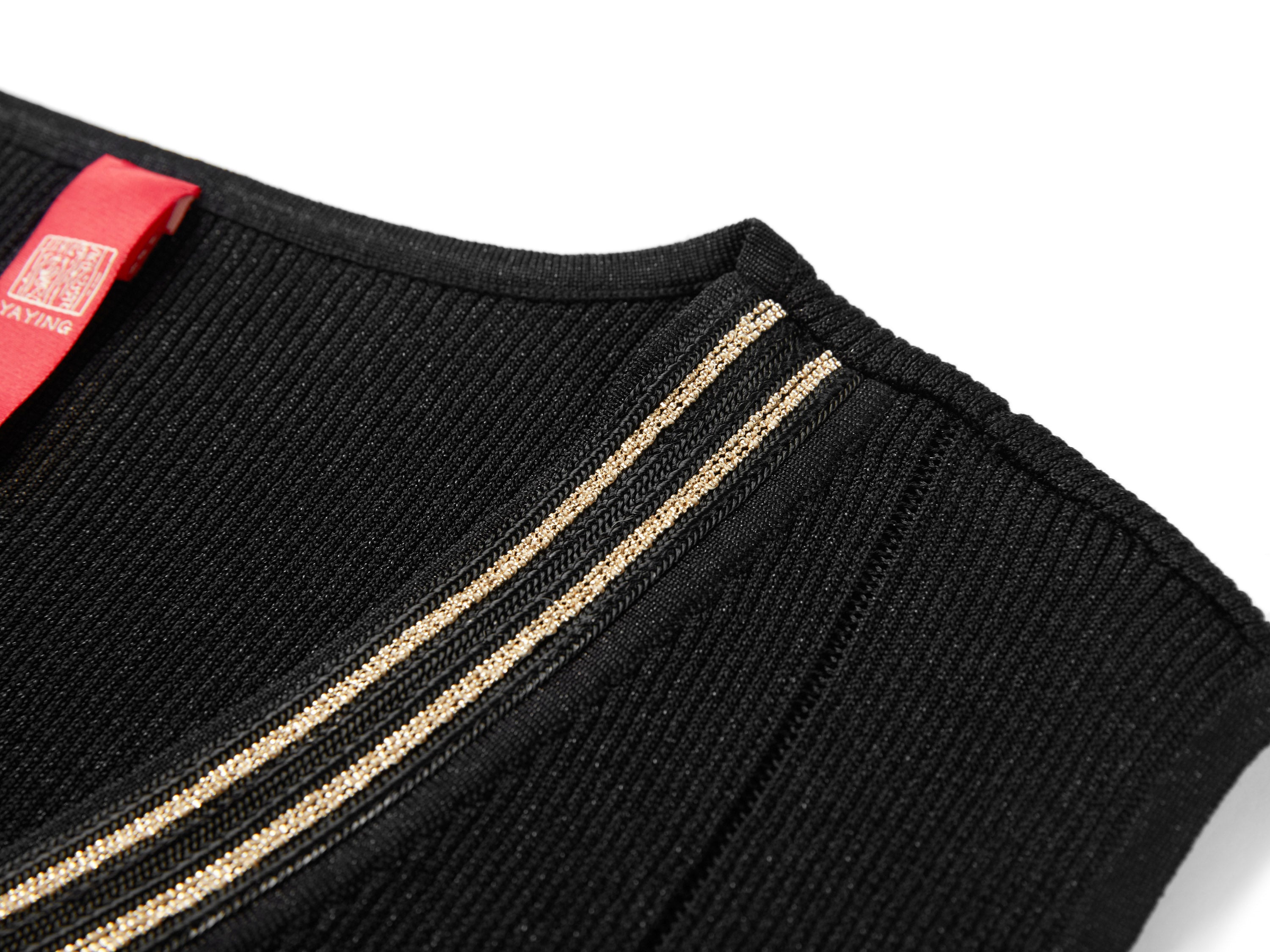 YAYING Black Sleeveless Knit Top