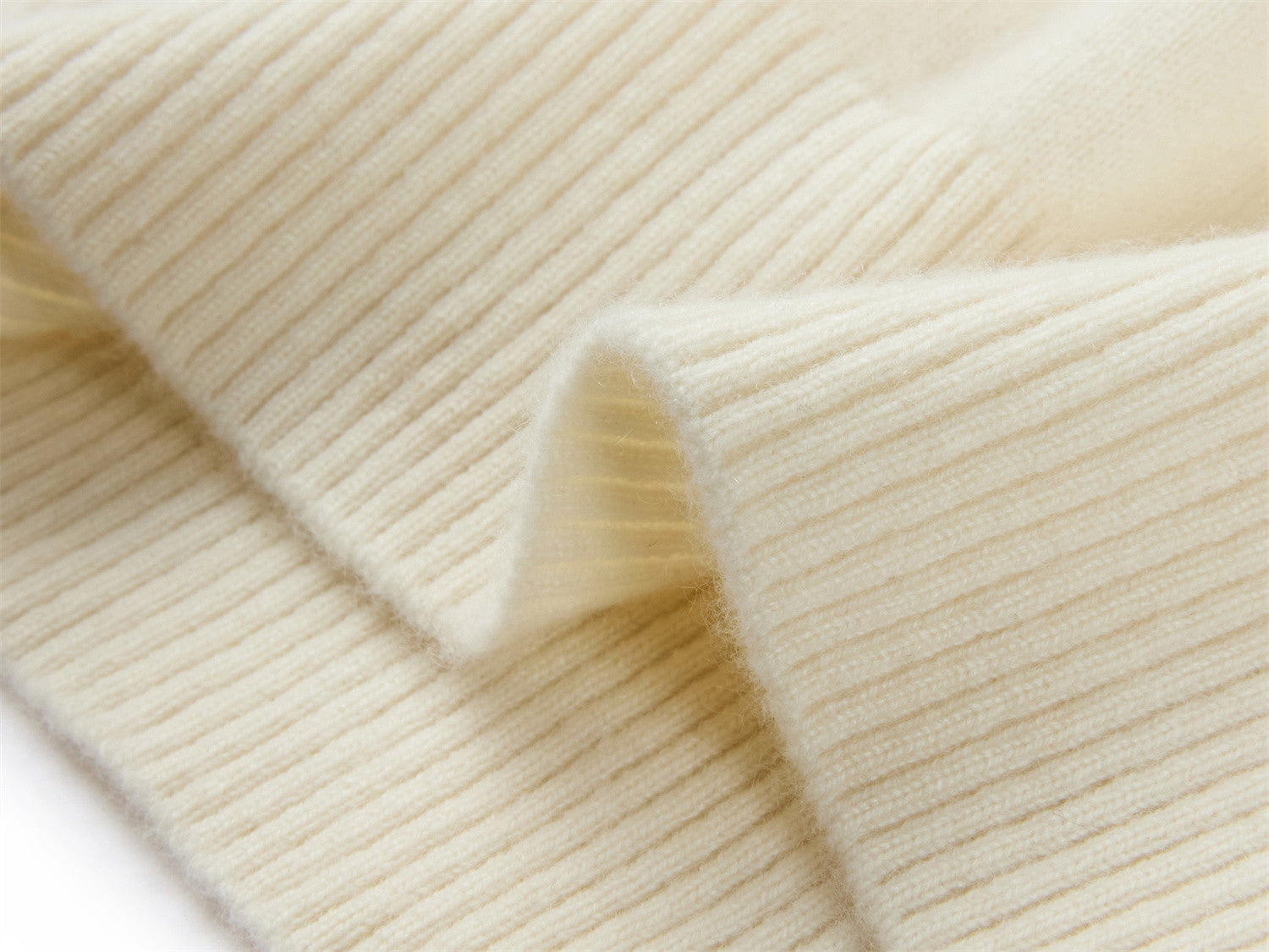 YAYING Crew Neck Short Sleeve Cashmere Sweater EPKAG9514AW