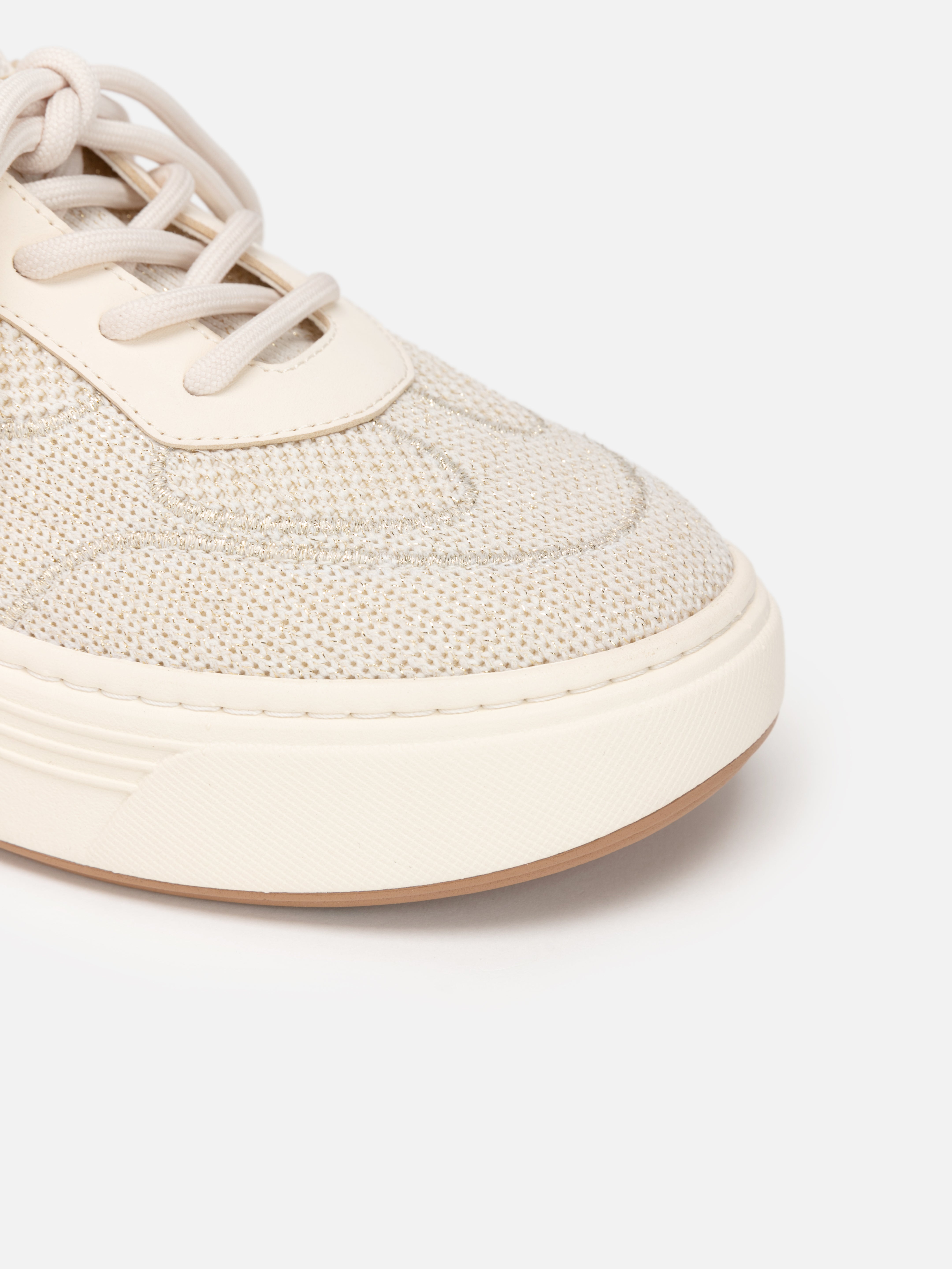 EP YAYING Thick-Sole Flyknit White Sneakers