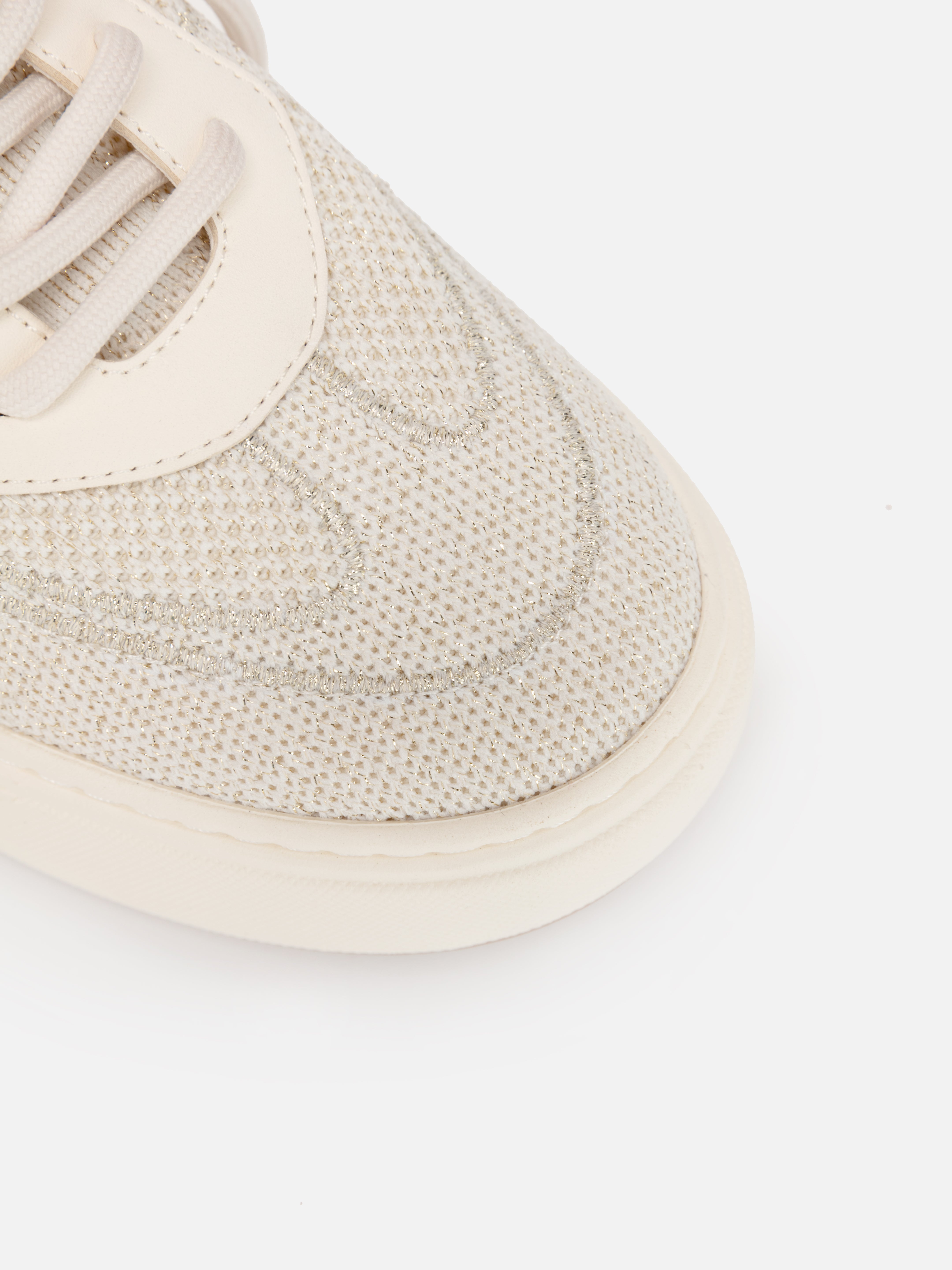 EP YAYING Thick-Sole Flyknit White Sneakers