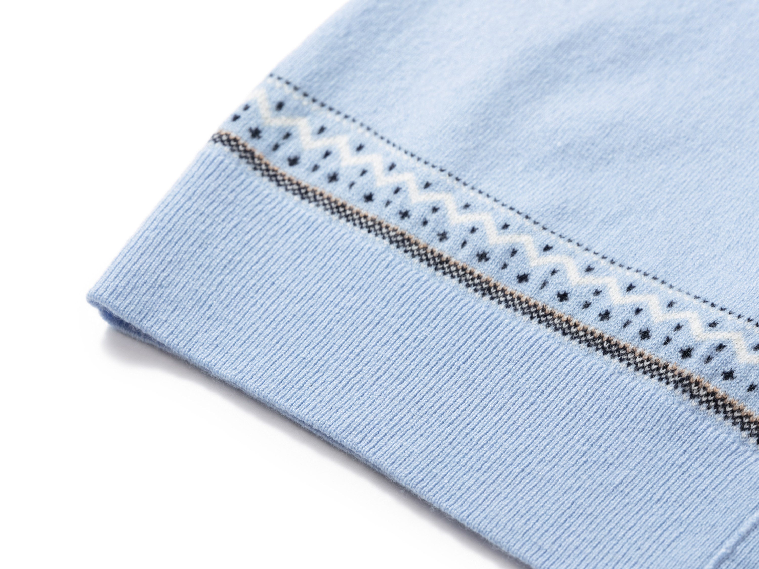 YAYING Ruyi Mountain Sea Jacquard Knit Cardigan
