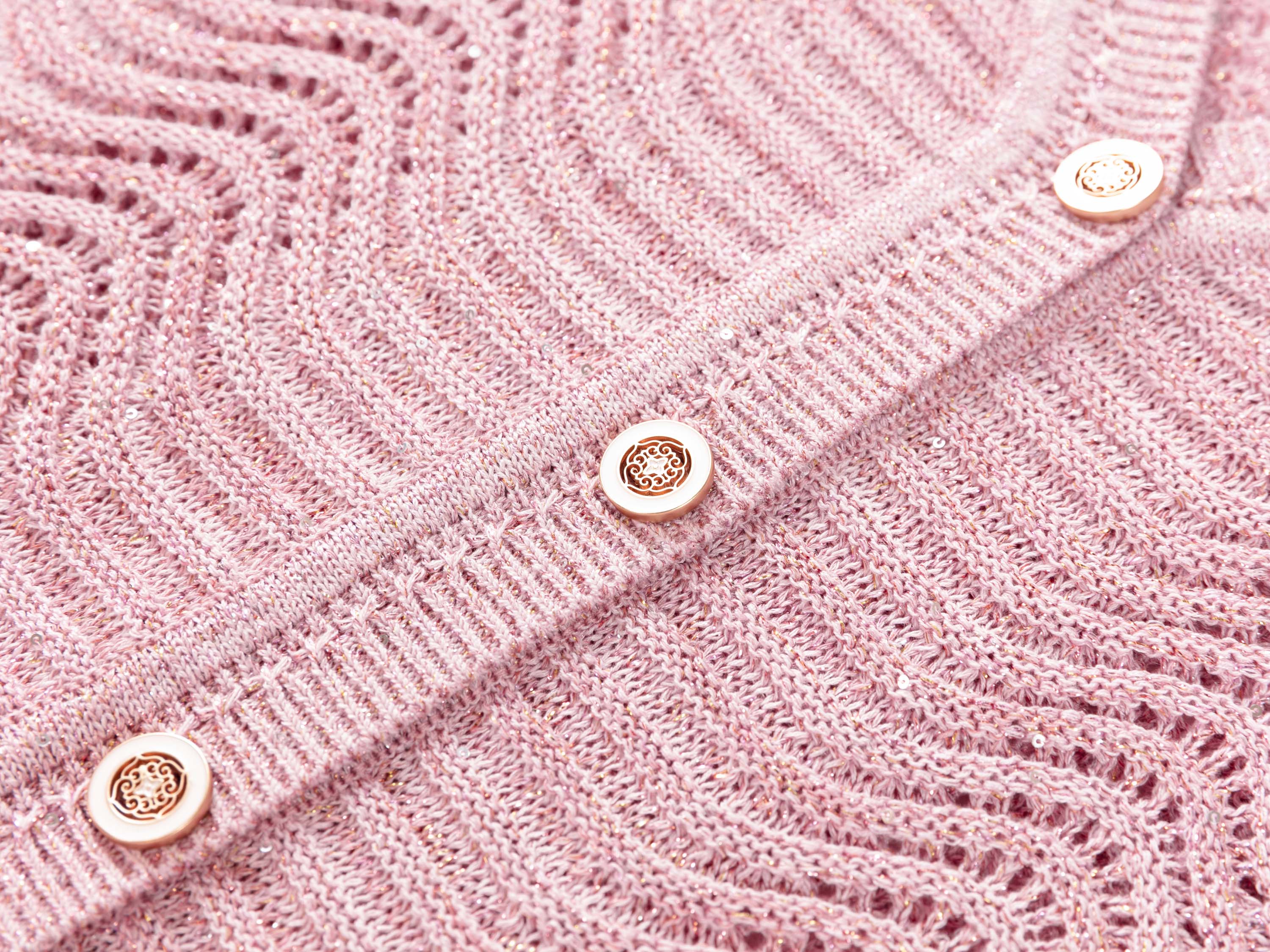 YAYING Silk-Cotton Wave Knit V-Neck Cardigan