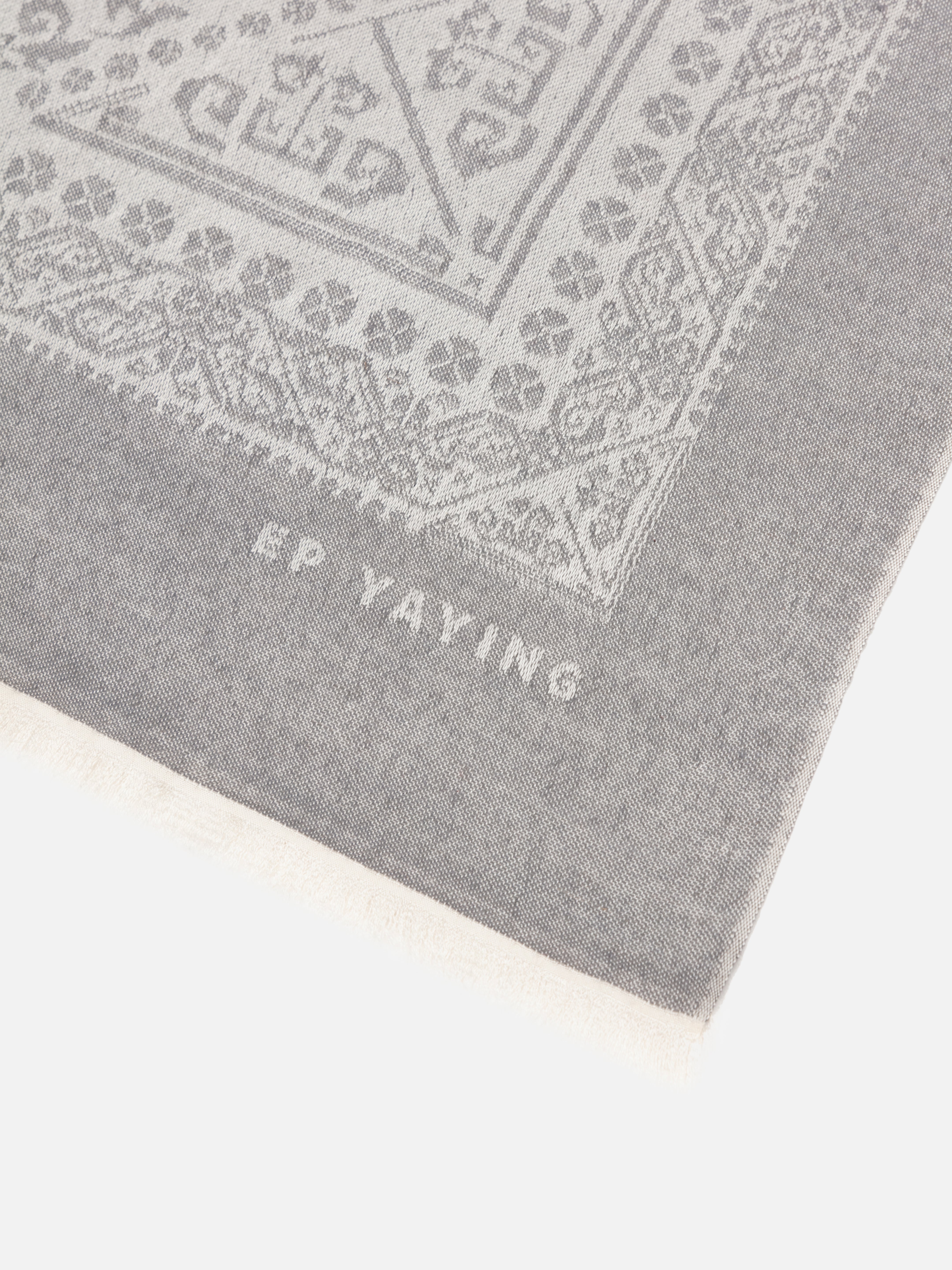 EP YAYING Cashmere Silk Scarf