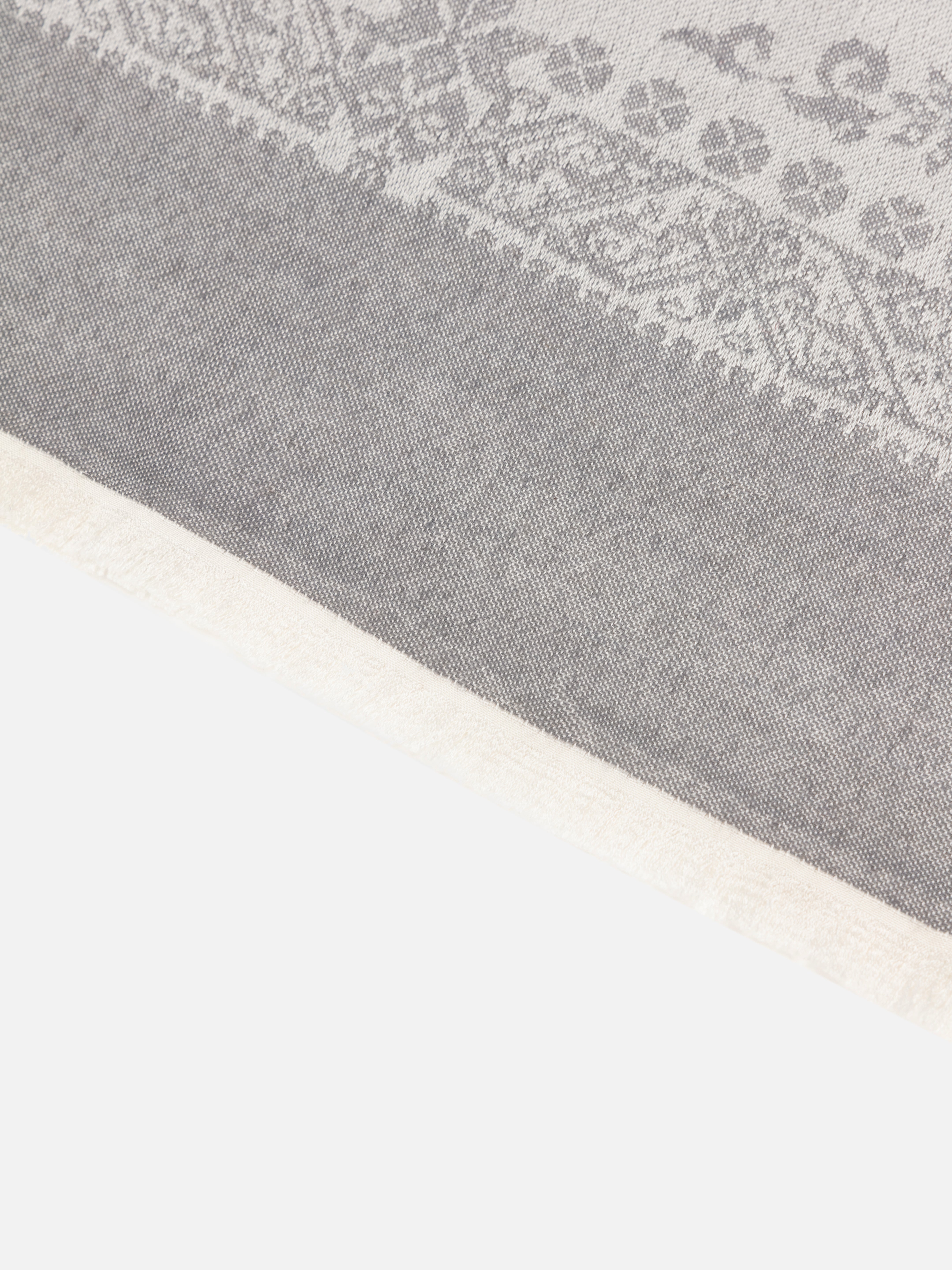 EP YAYING Cashmere Silk Scarf
