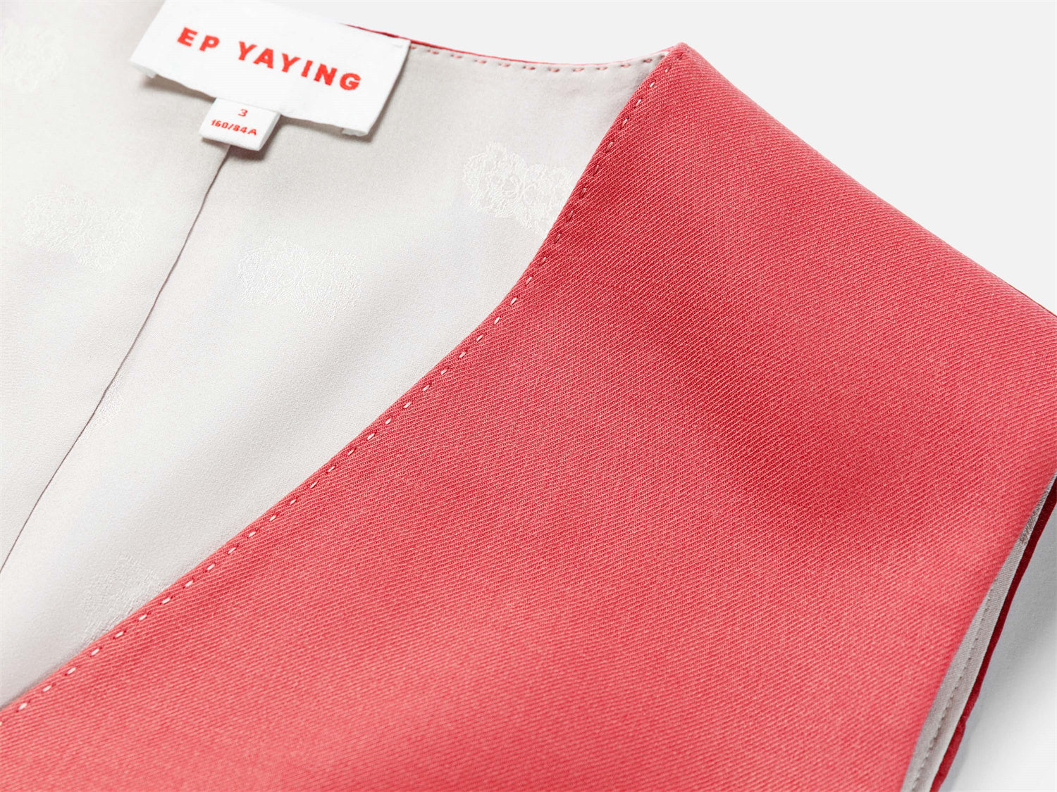 EP YAYING Red Vest
