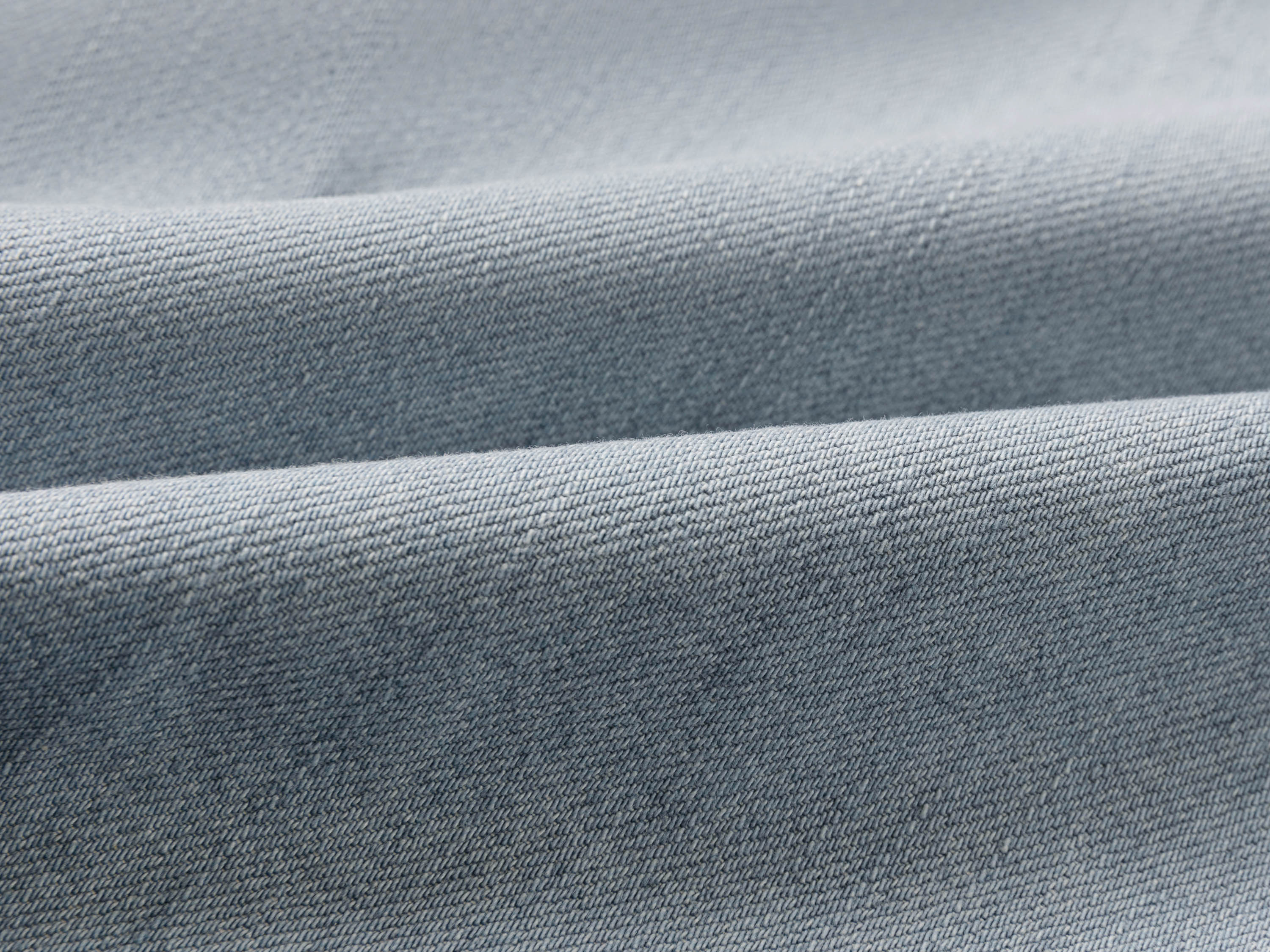 YAYING Light Wash Slim Jeans