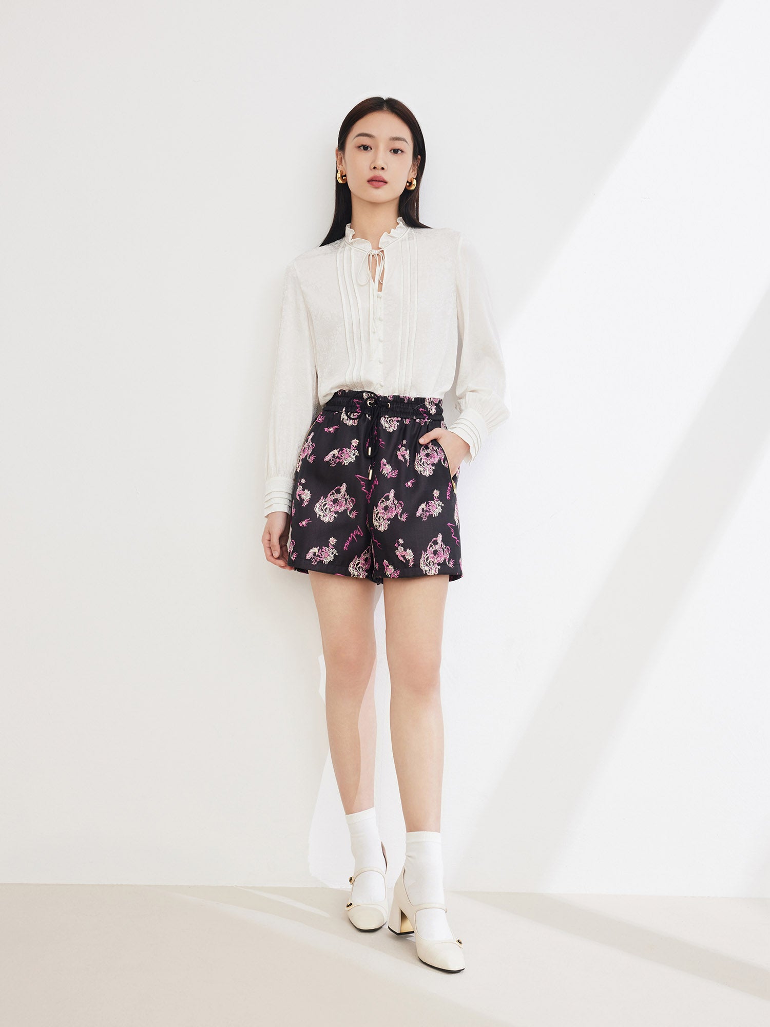 EP YAYING Straight Shorts