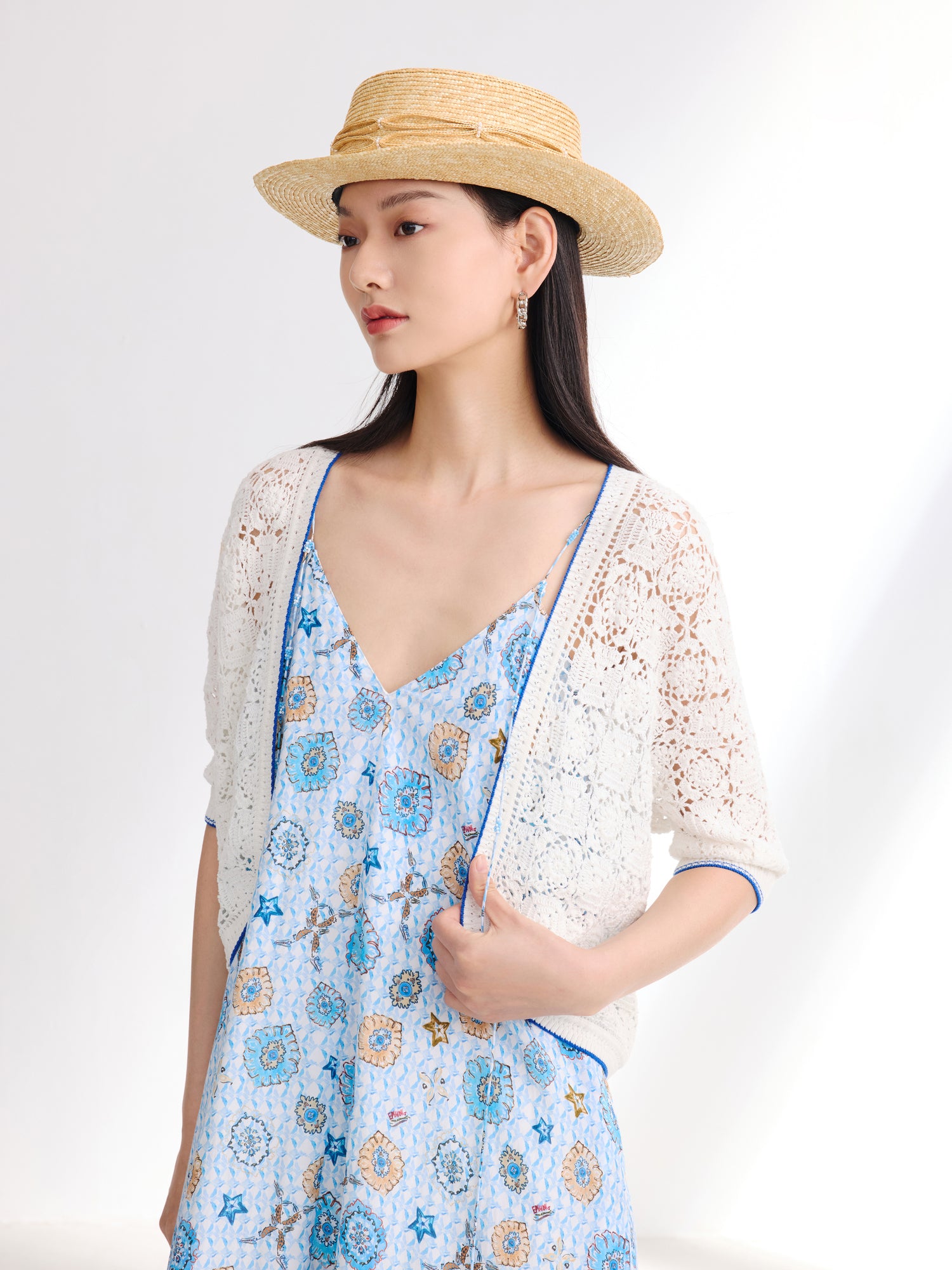 EP YAYING Hollow Flower Knitwear