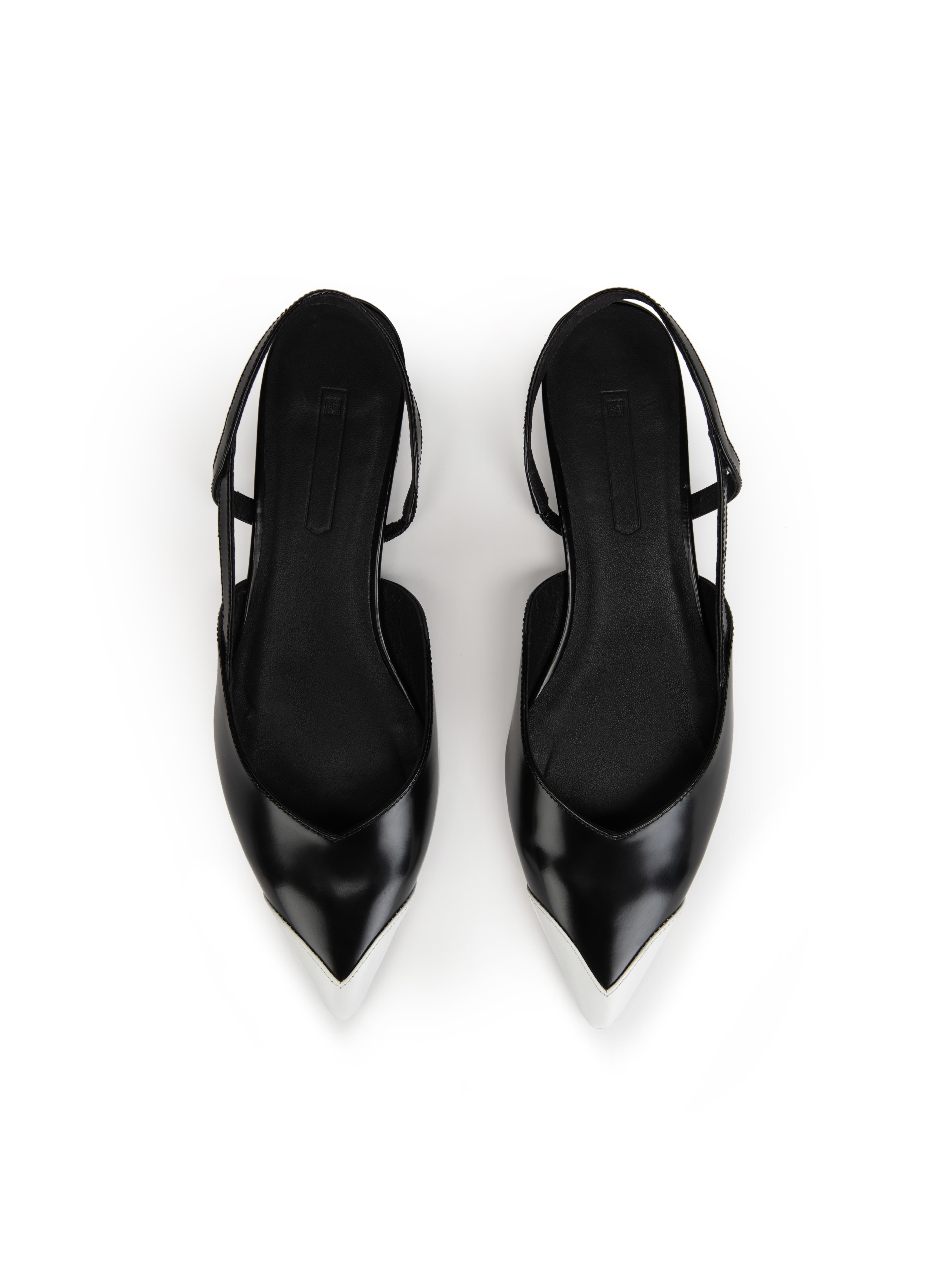 YAYING Black Minimal Sandals