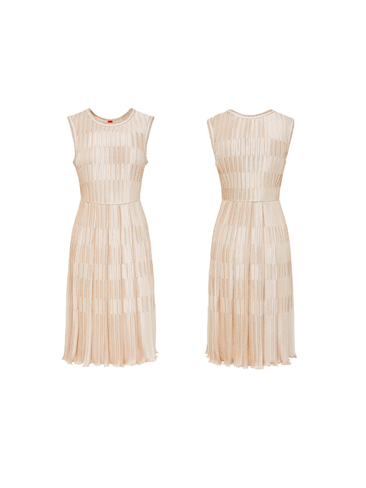 YAYING Pleated Sleeveless Dress