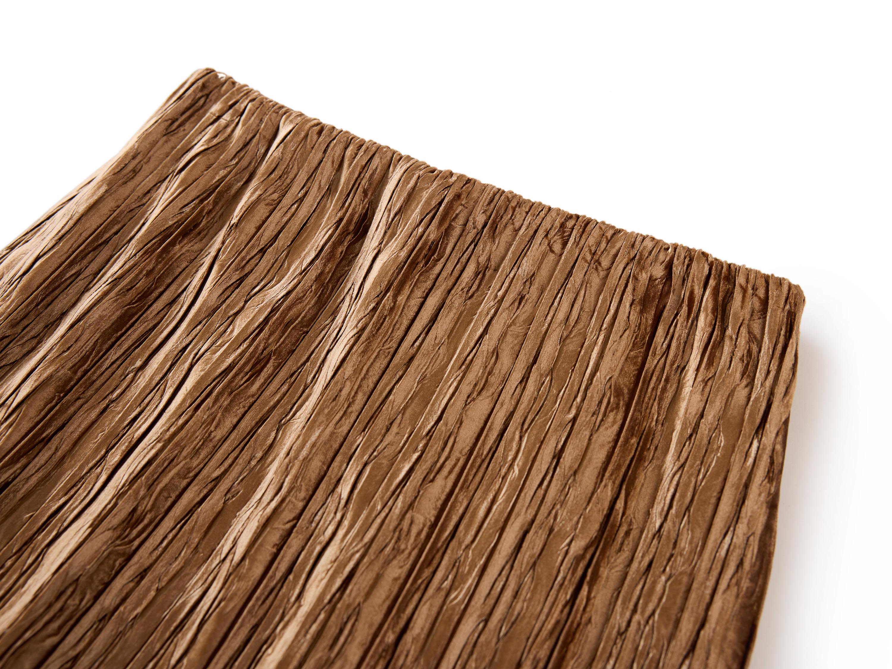 YAYING Gold Pleated Skirt