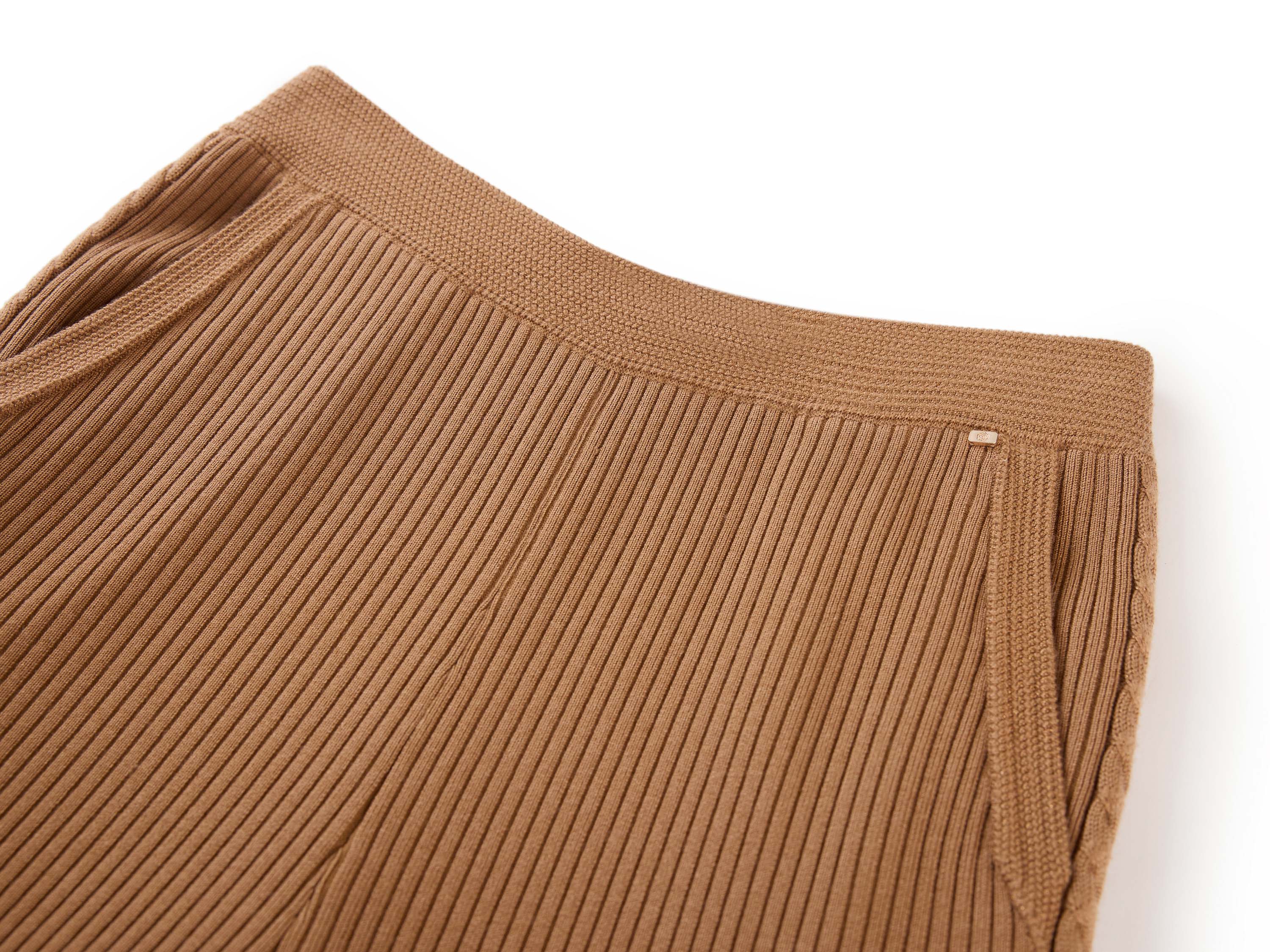 YAYING Brown Pleated Trousers