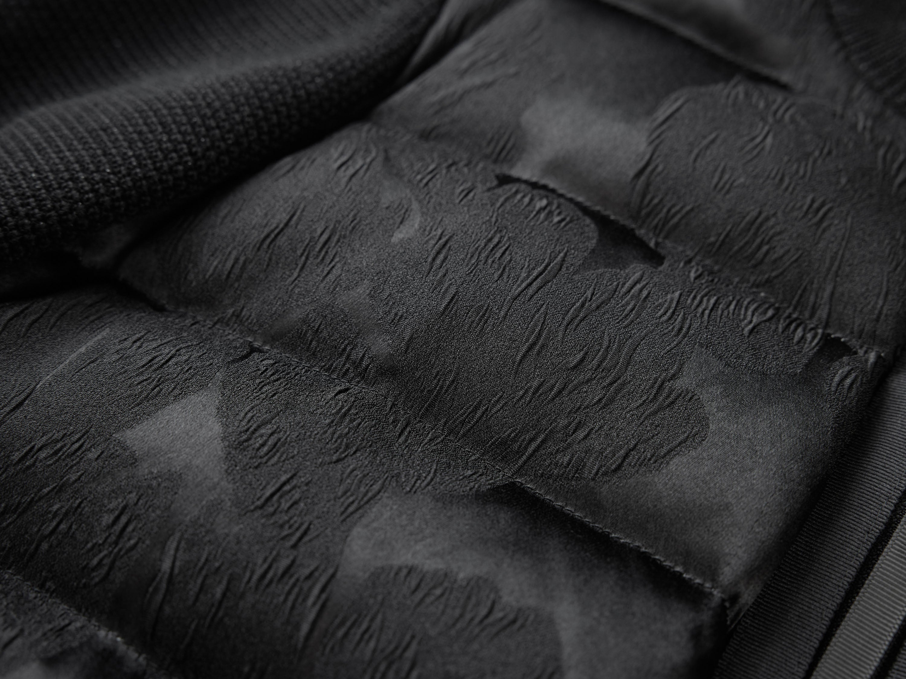 YAYING Black Puffer Jacket