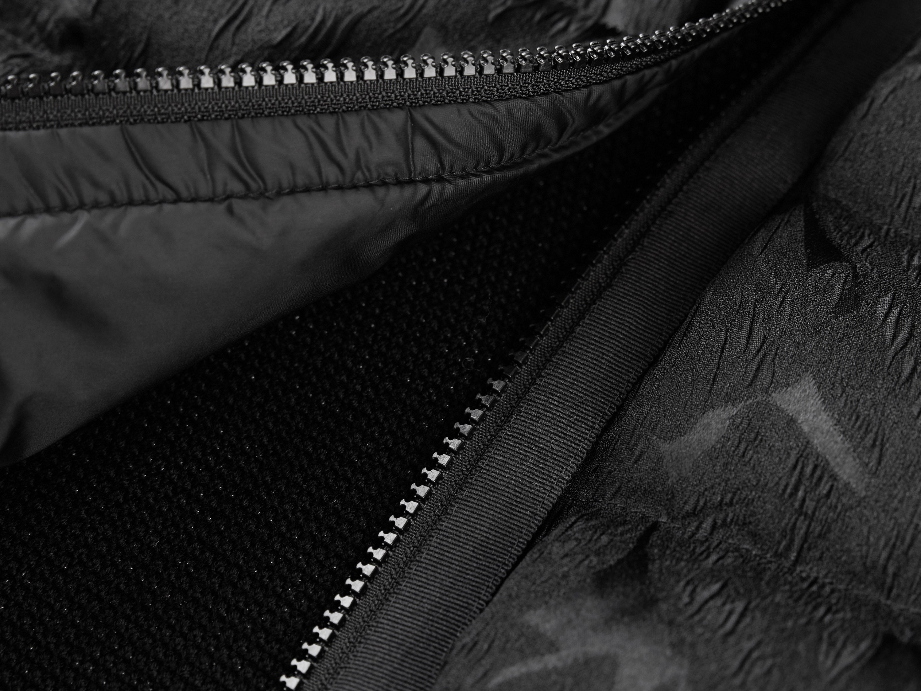 YAYING Black Puffer Jacket