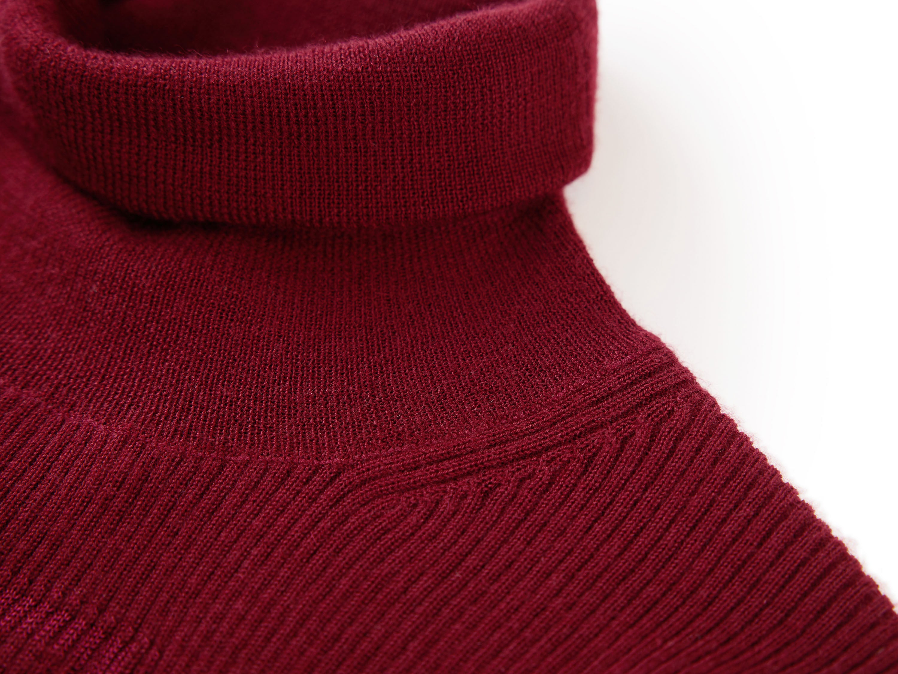 YAYING Red Turtleneck Knit Top