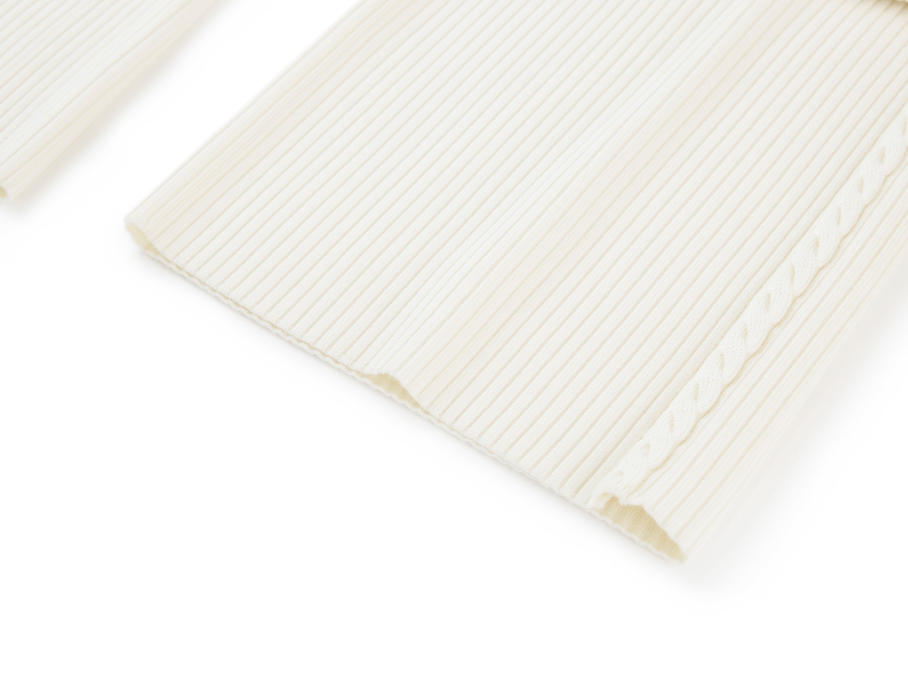 YAYING White Pleated Pants