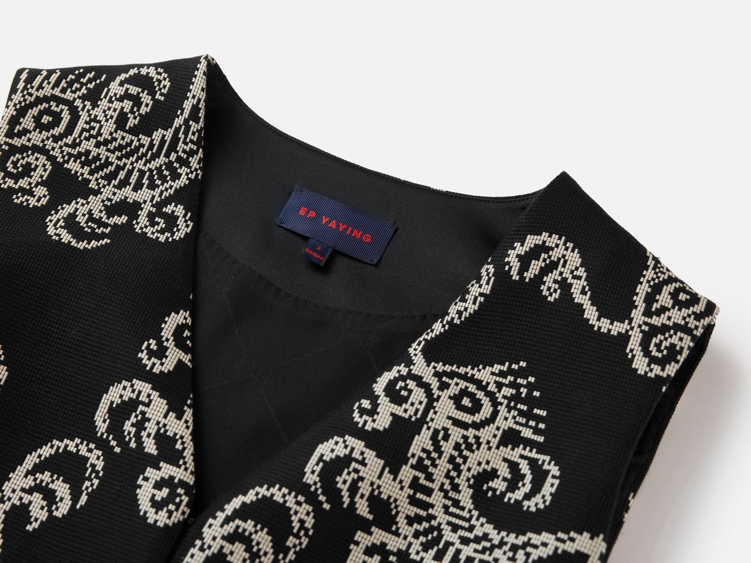 EP YAYING Black Patterned Vest