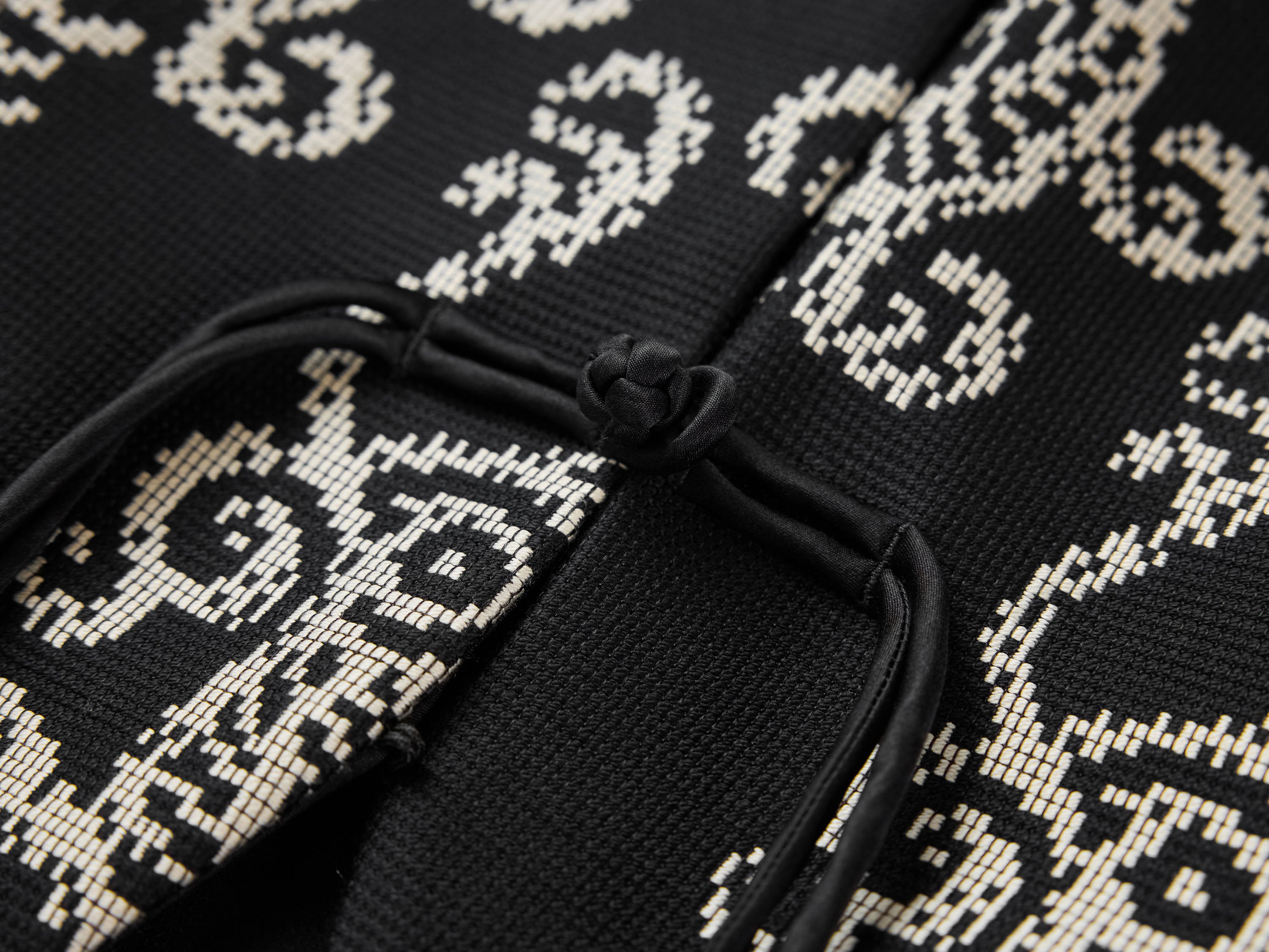 EP YAYING Black Patterned Vest