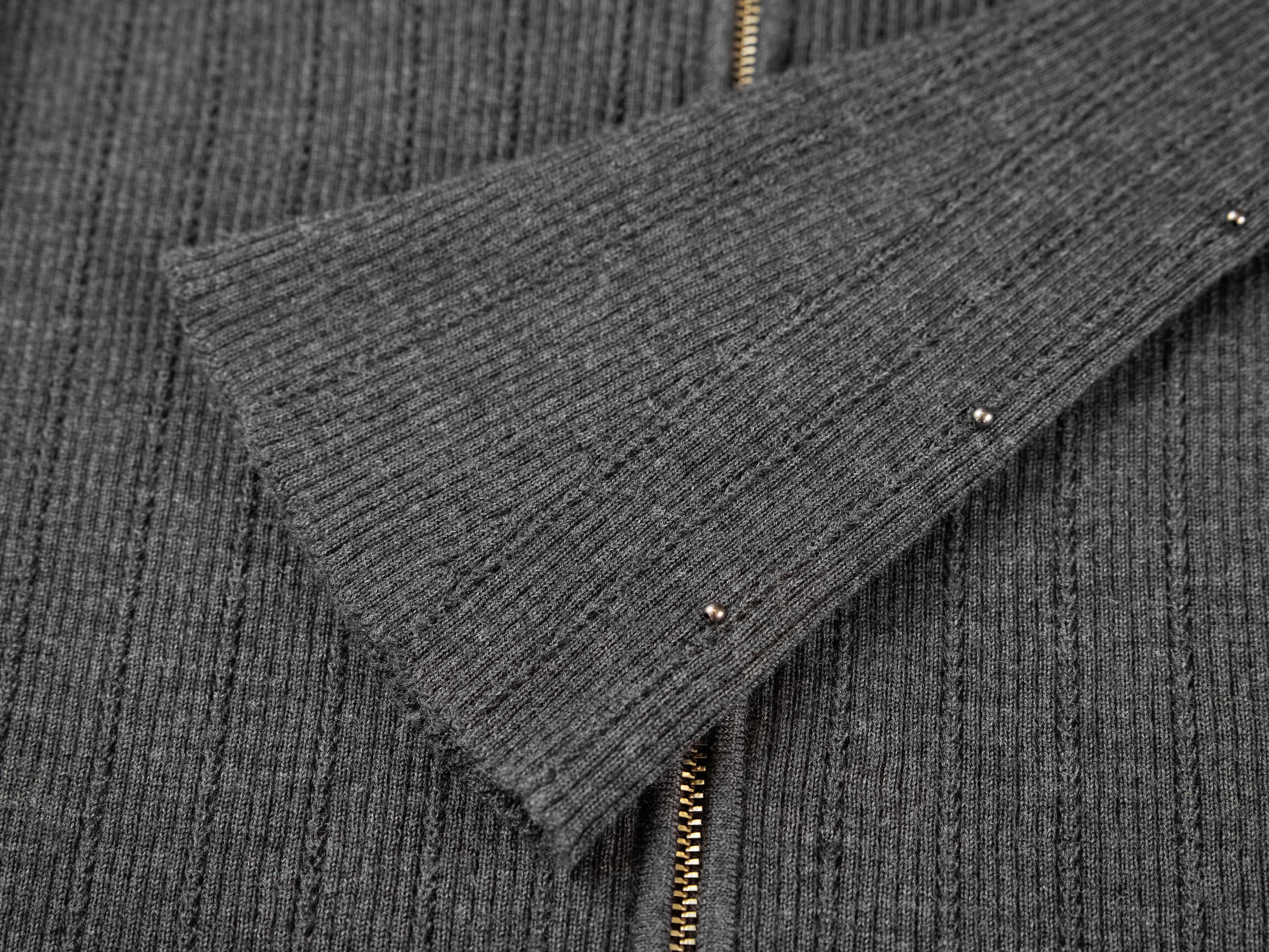 EP YAYING Black Fitted Top