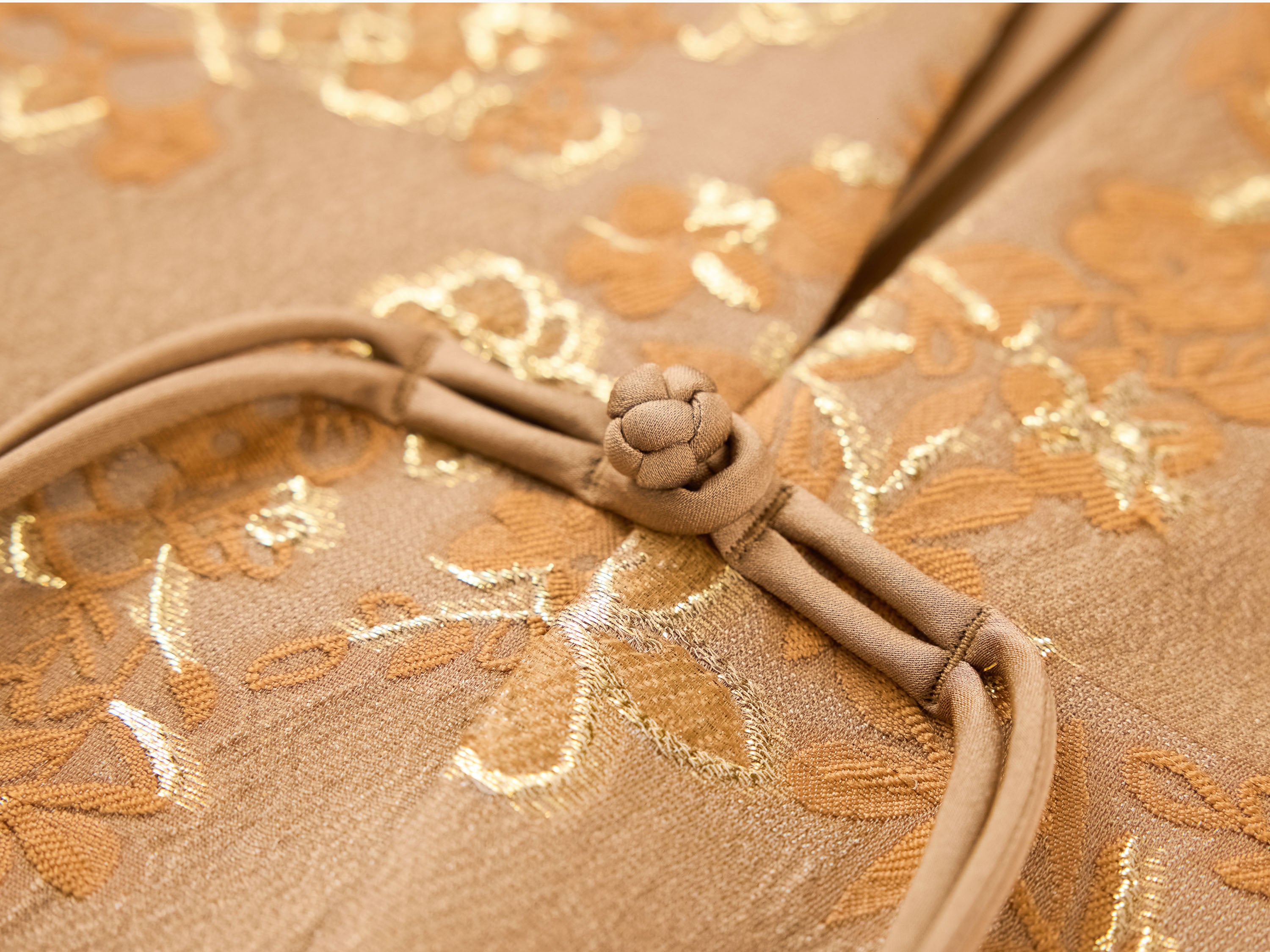 EP YAYING Gold Pattern Jacket