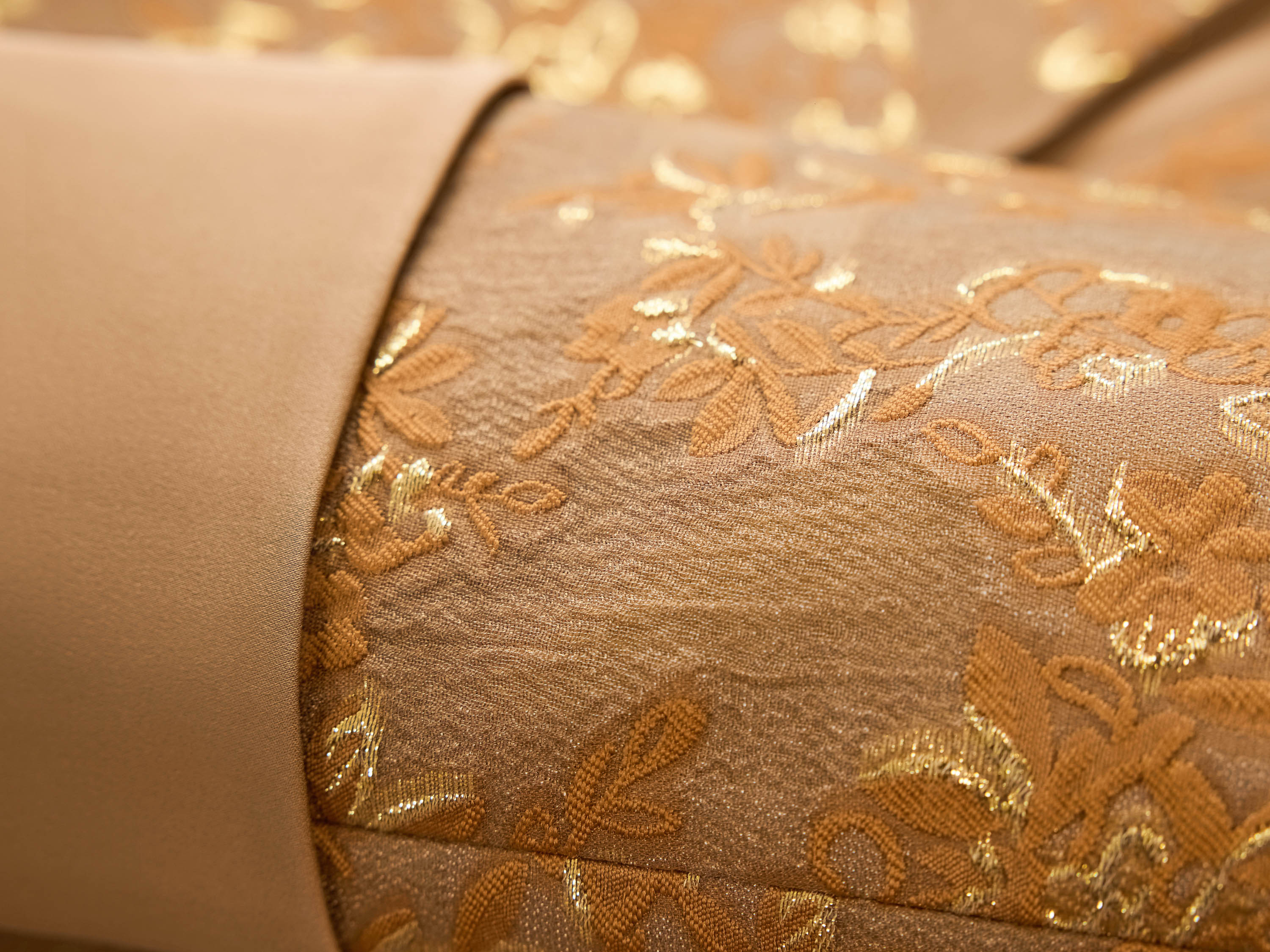 EP YAYING Gold Pattern Jacket