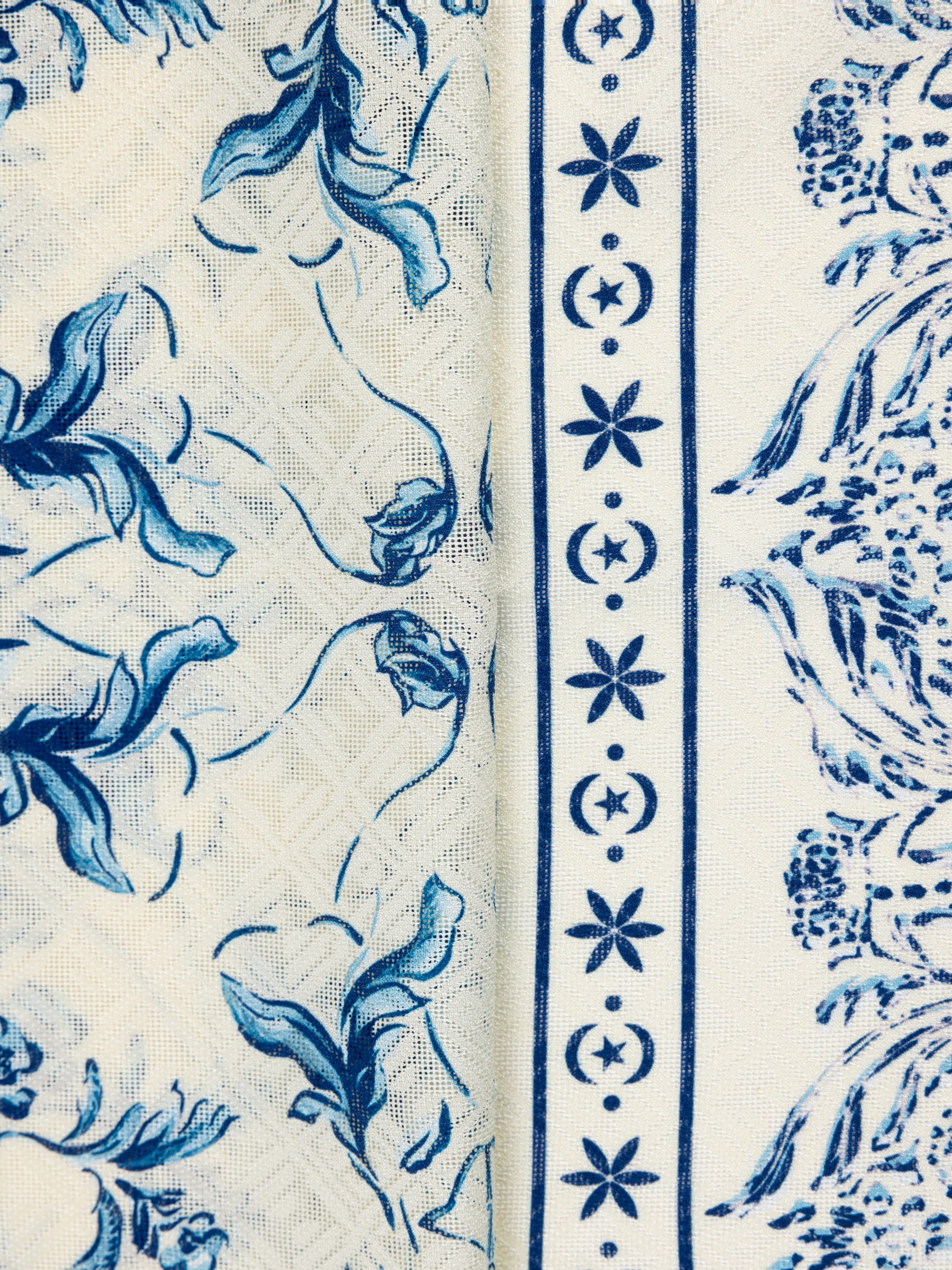 EP YAYING Silk Peony Floral Scarf