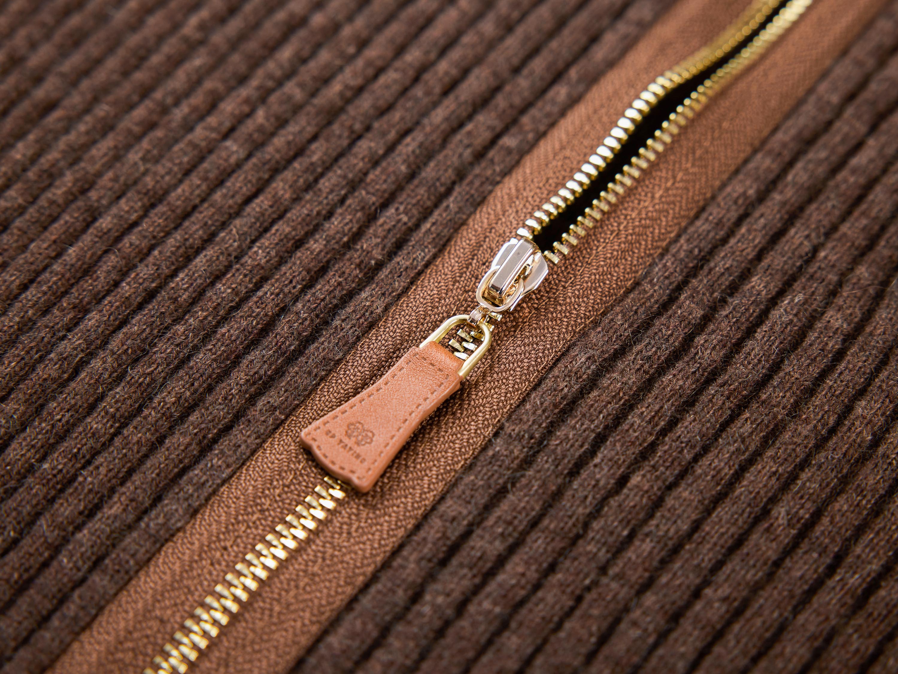 EP YAYING Brown Top