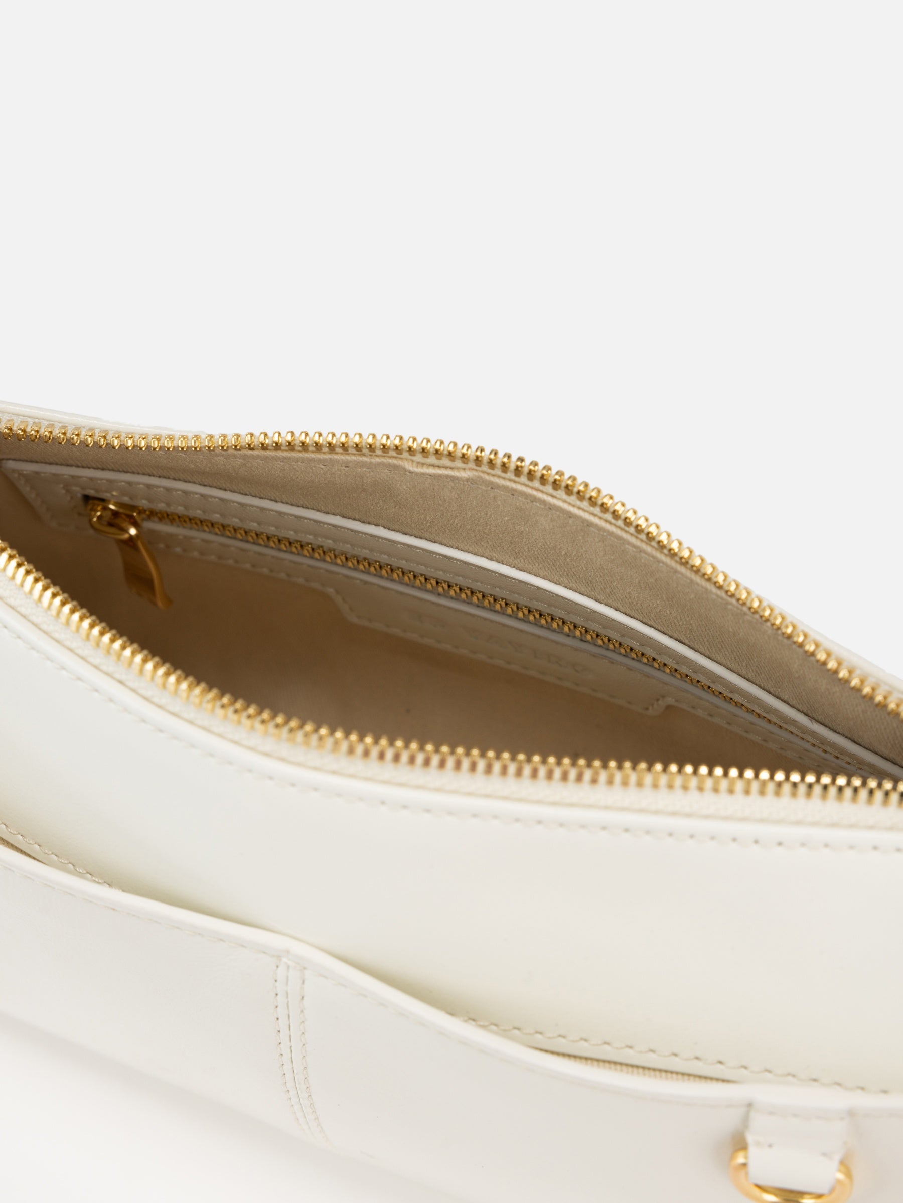EP YAYING Oil-Waxed Leather Baguette Shoulder Bag