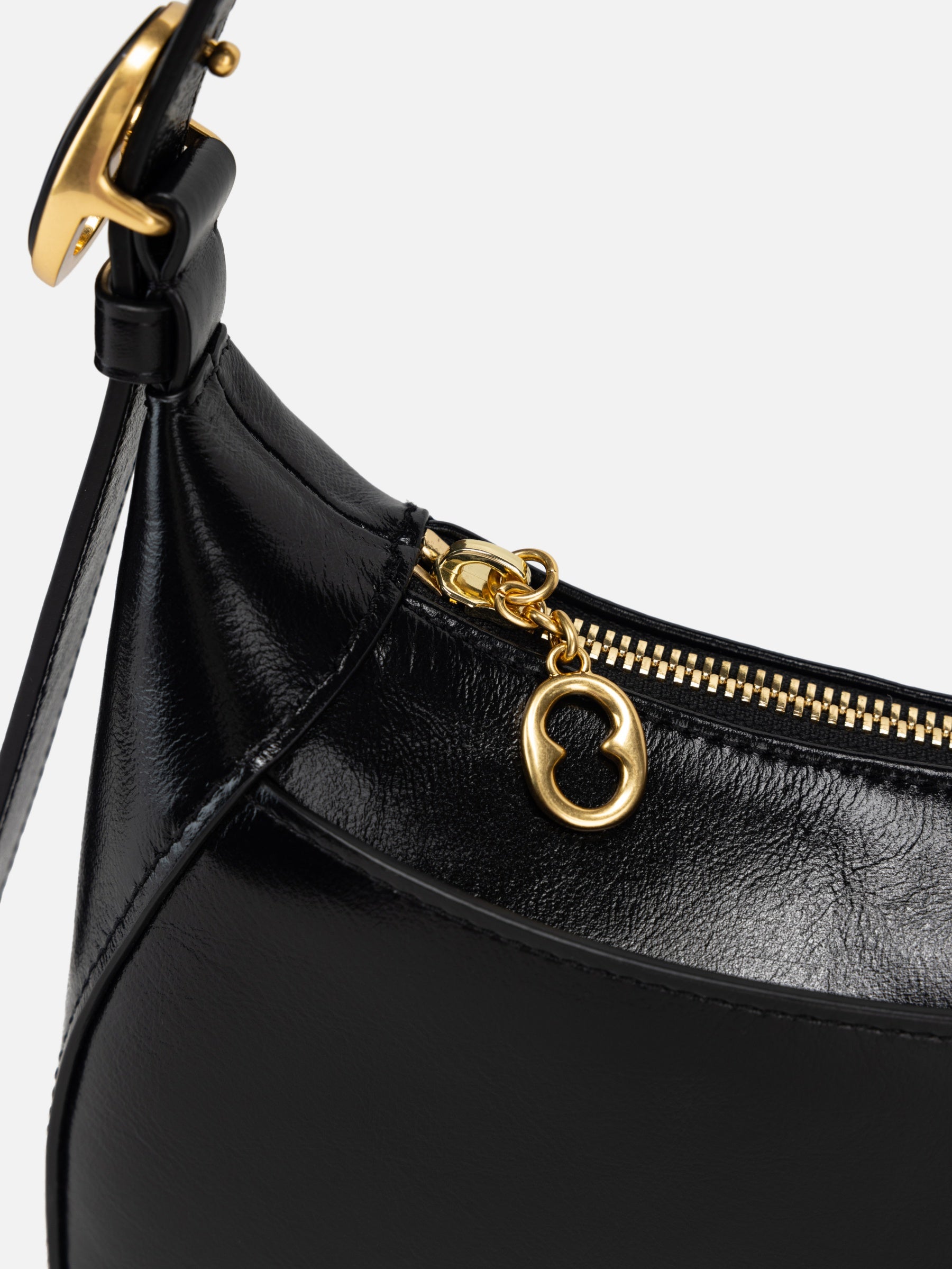EP YAYING Oil-Waxed Leather Baguette Shoulder Bag