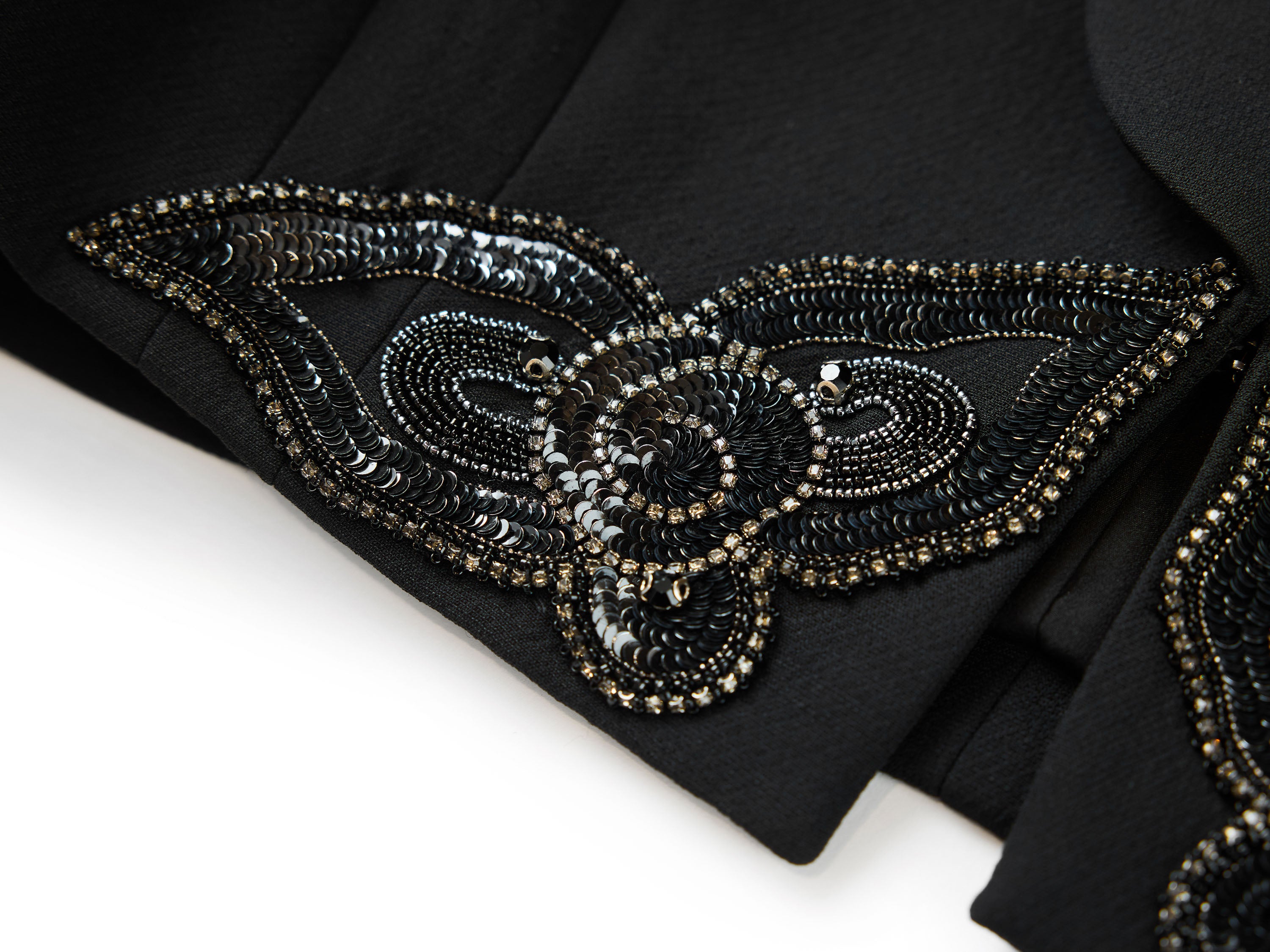 YAYING Black Cropped Jacket