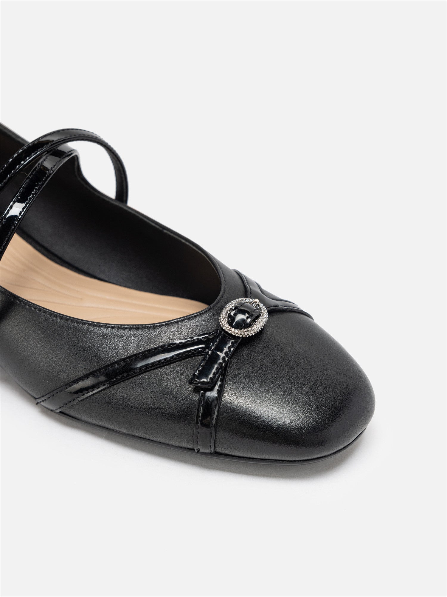 EP YAYING Elegant Ruyi-Inspired Ballet Flats EAKALXB01AH
