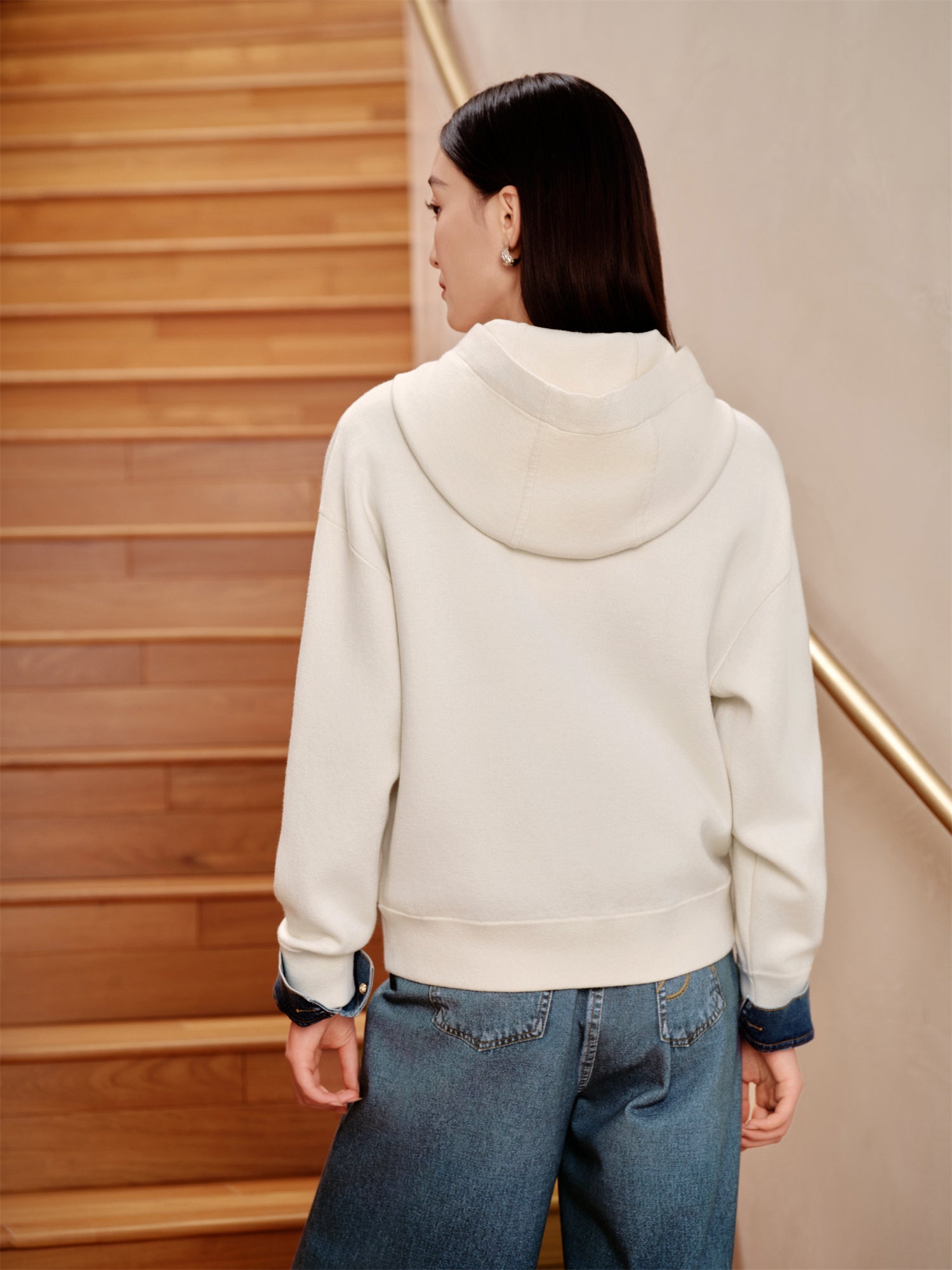 YAYING Appliqu¨¦ Embroidered Hooded Sweatshirt