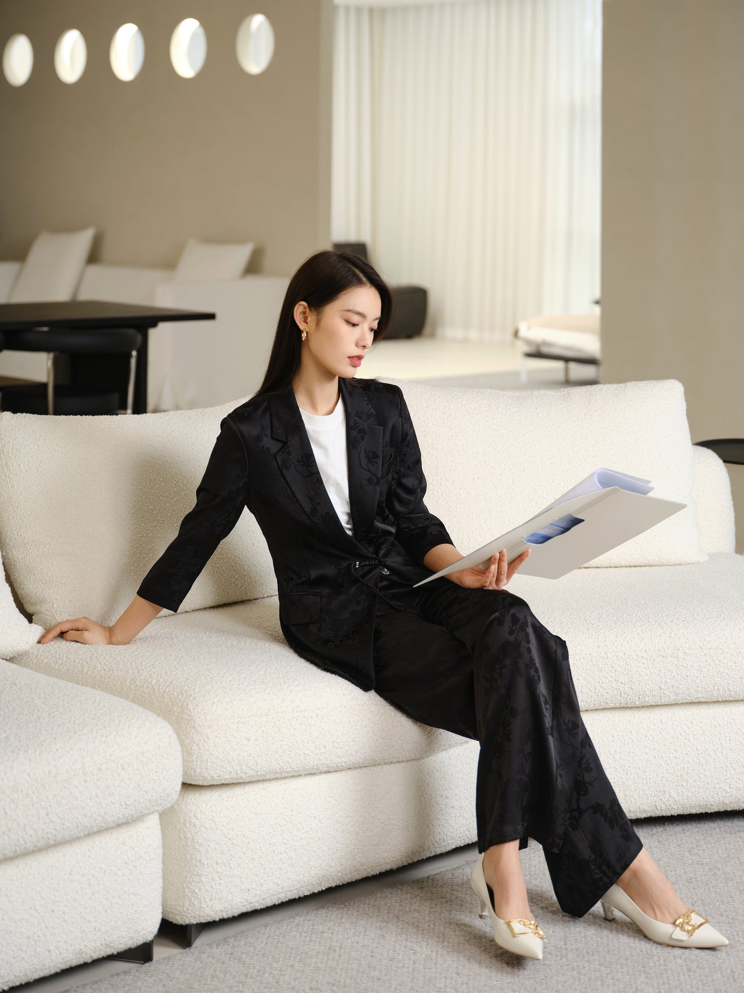 EP YAYING Silk Blazer