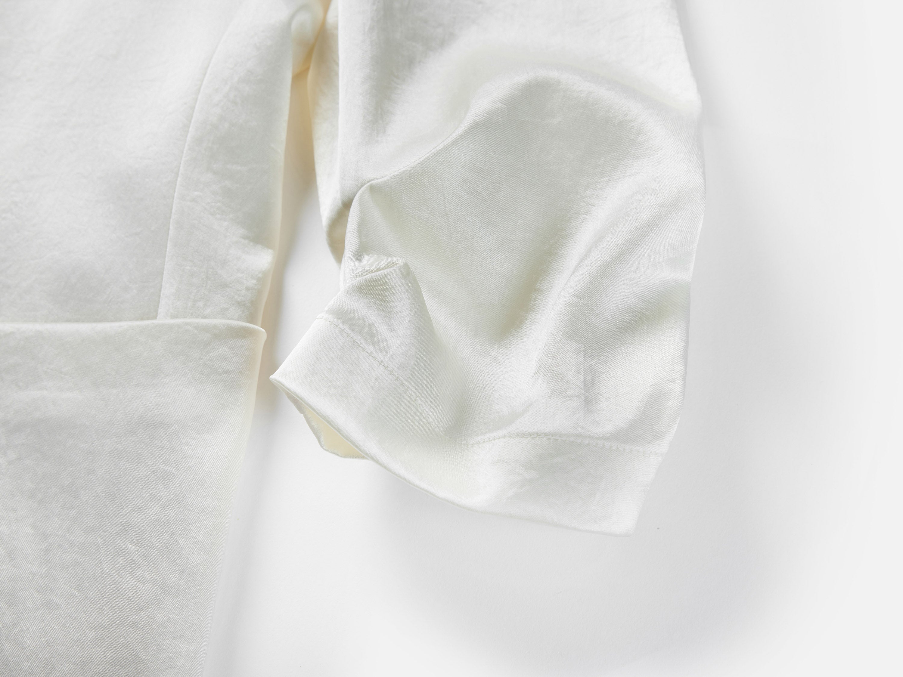 EP YAYING WHITE BLAZER