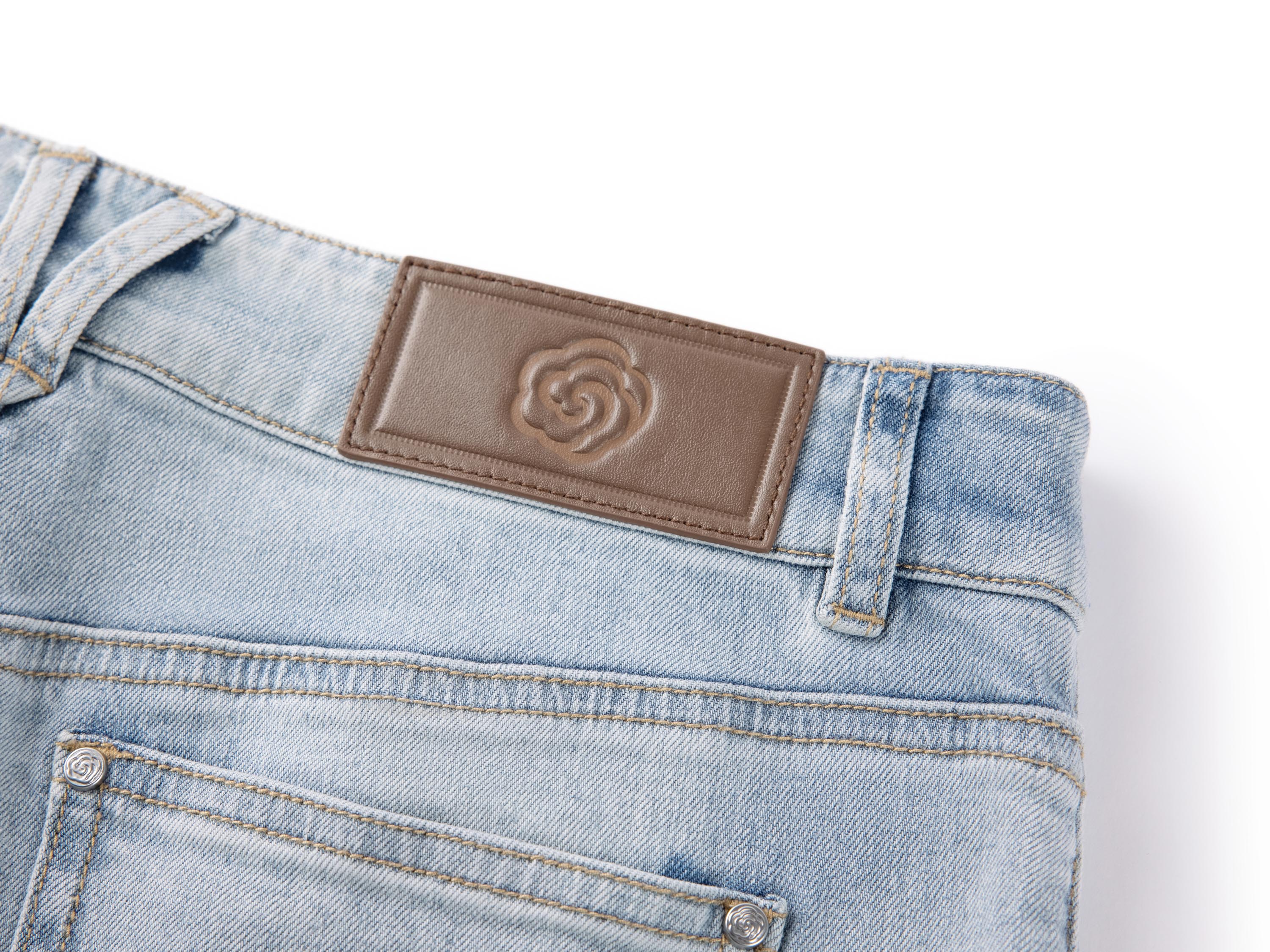 YAYING Light Wash Wide-Leg Jeans