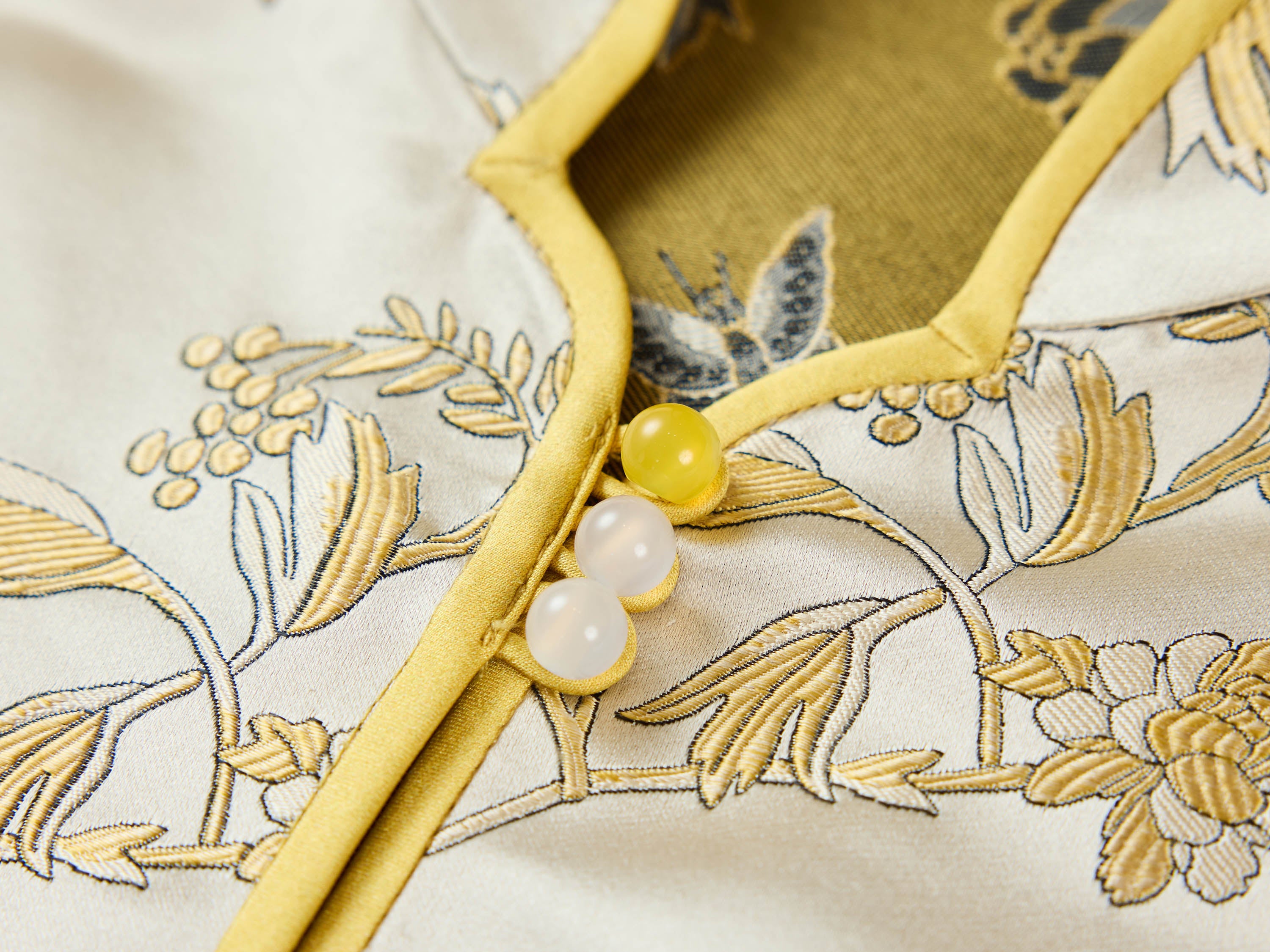 EP YAYING Gold Patterned Vest