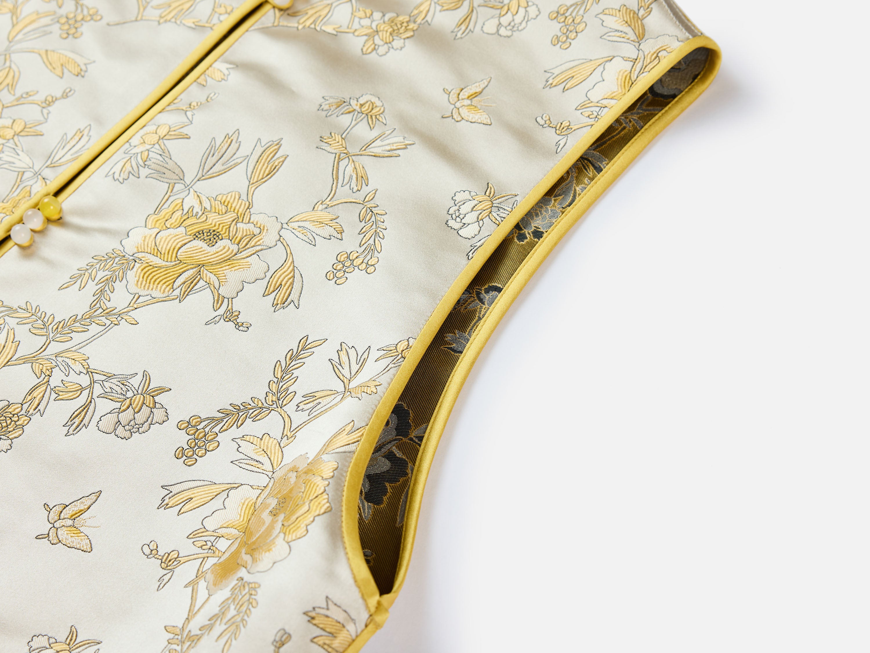 EP YAYING Gold Patterned Vest