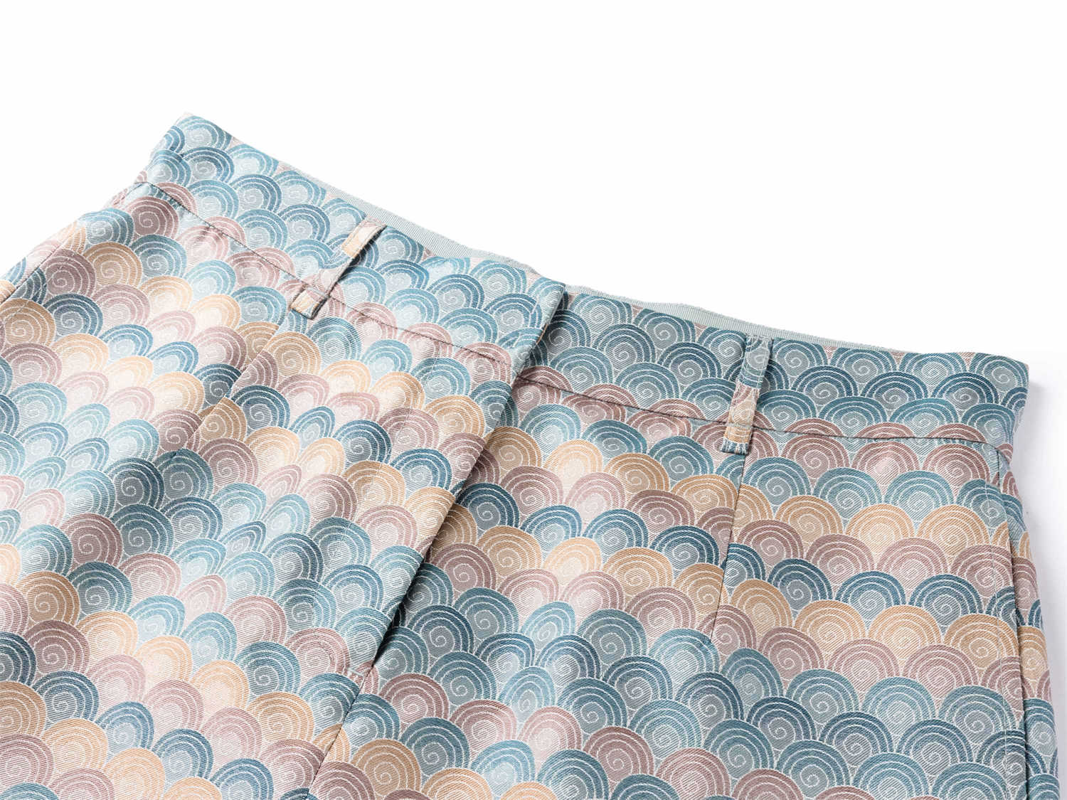 YAYING Song Brocade Shorts