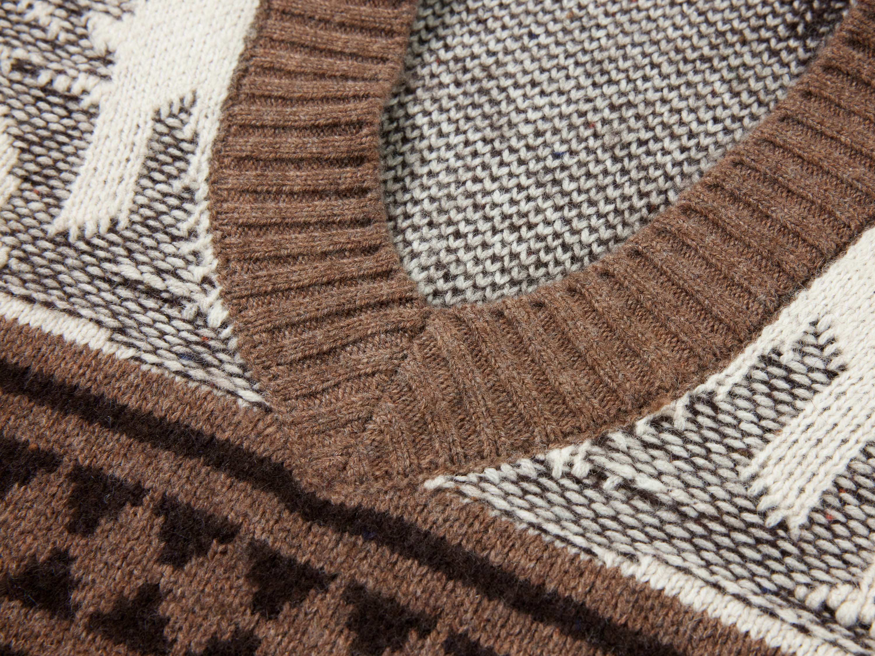 EP YAYING Wool Sweater