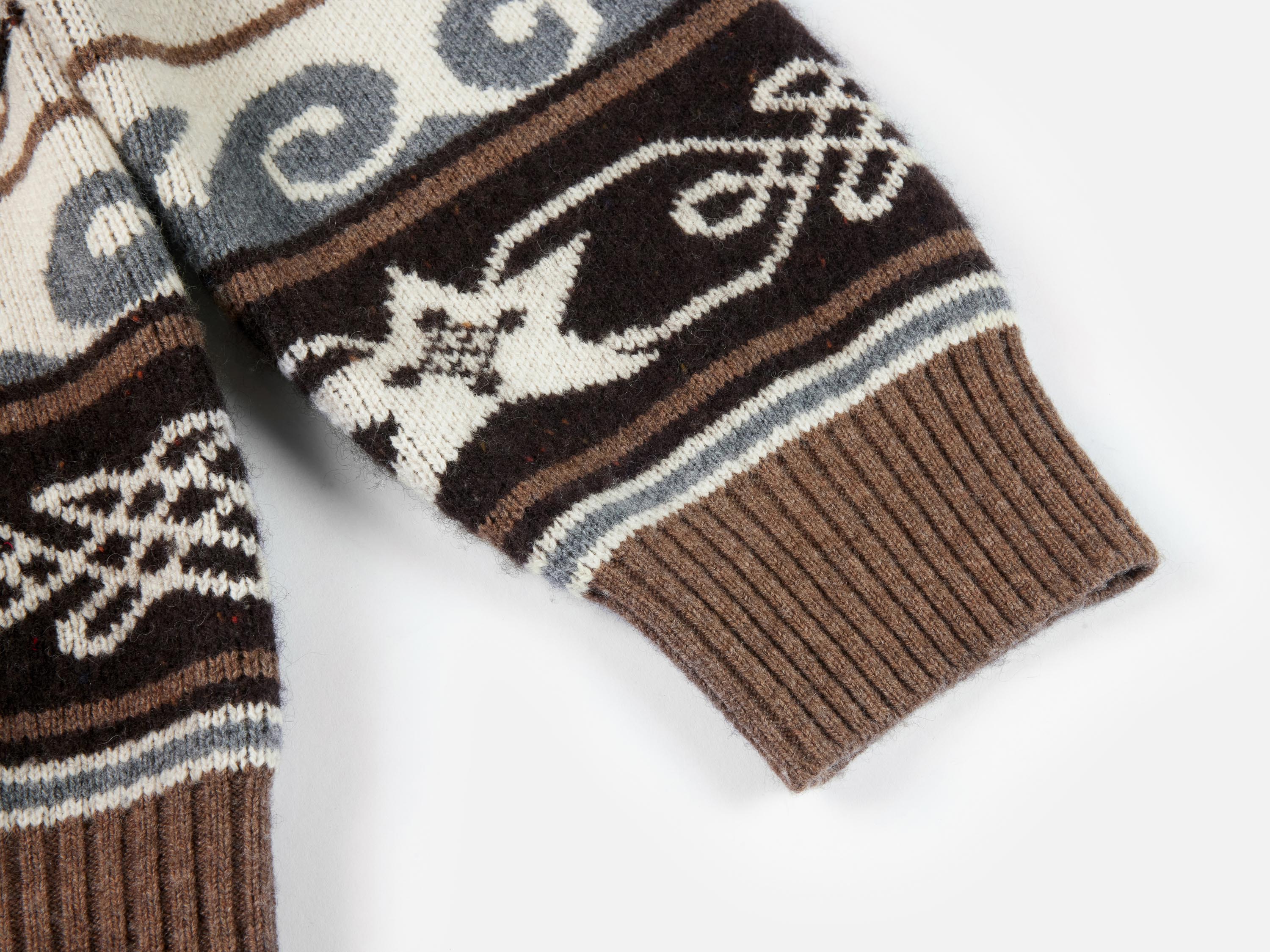 EP YAYING Wool Sweater