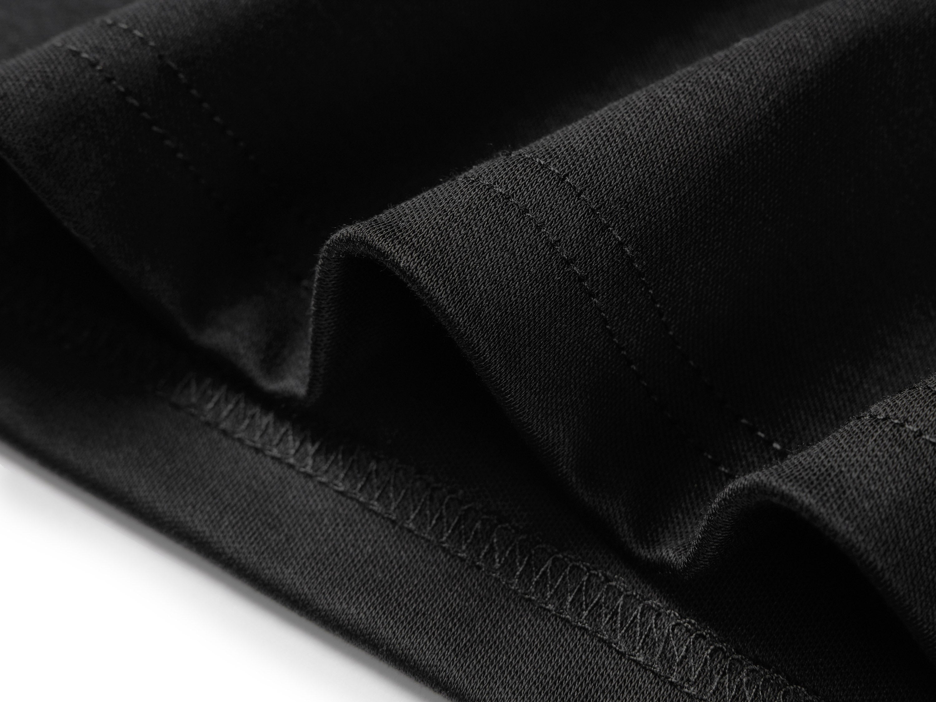 YAYING Black Graphic T-Shirt