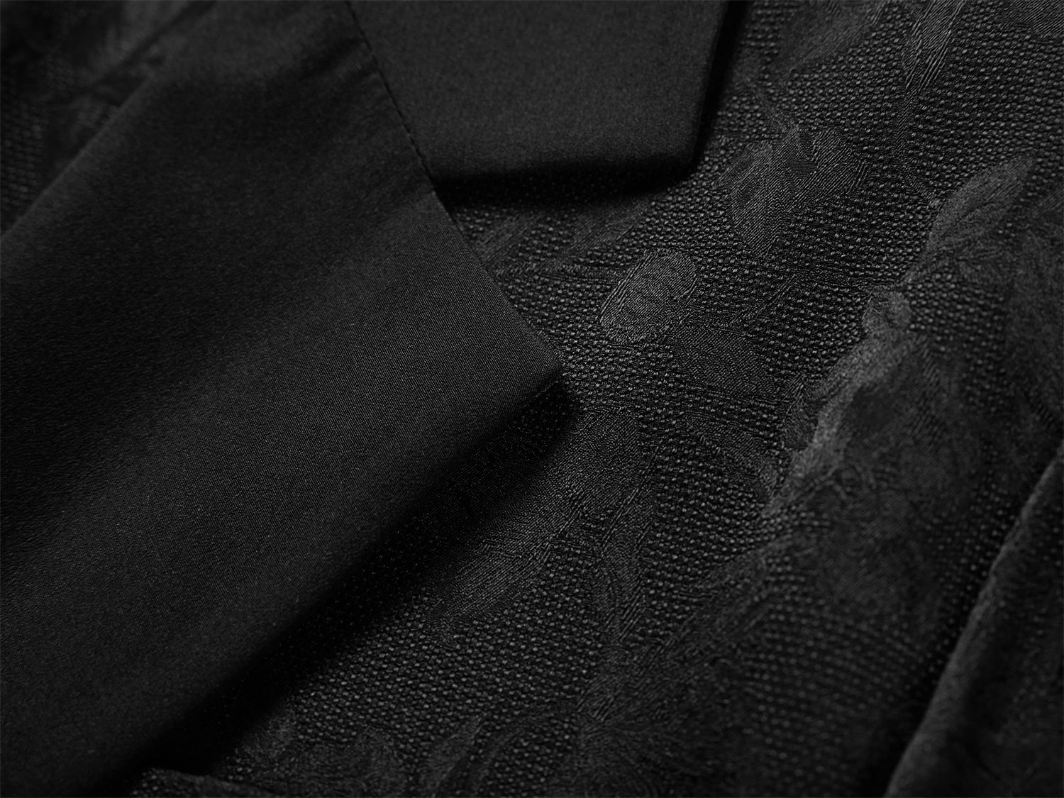 EP YAYING Silk Black Blazer