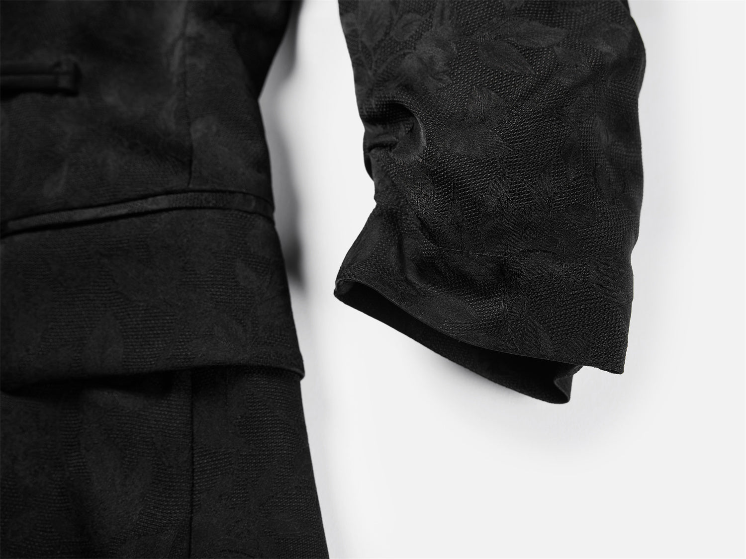 EP YAYING Silk Black Blazer