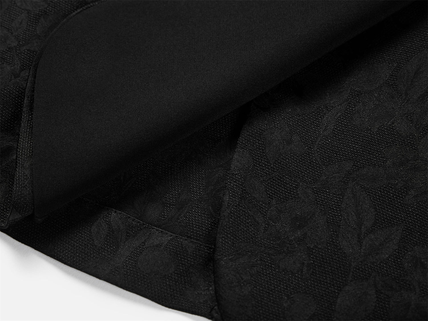 EP YAYING Silk Black Blazer