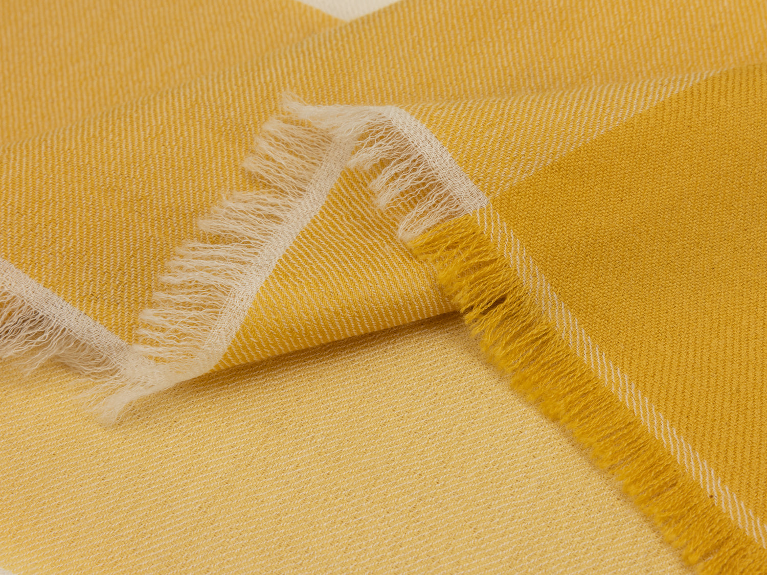 EP YAYING Cashmere Color-blocked Square Scarf