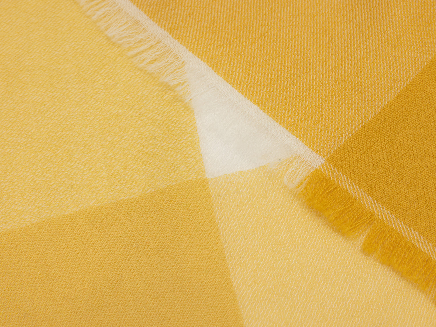 EP YAYING Cashmere Color-blocked Square Scarf