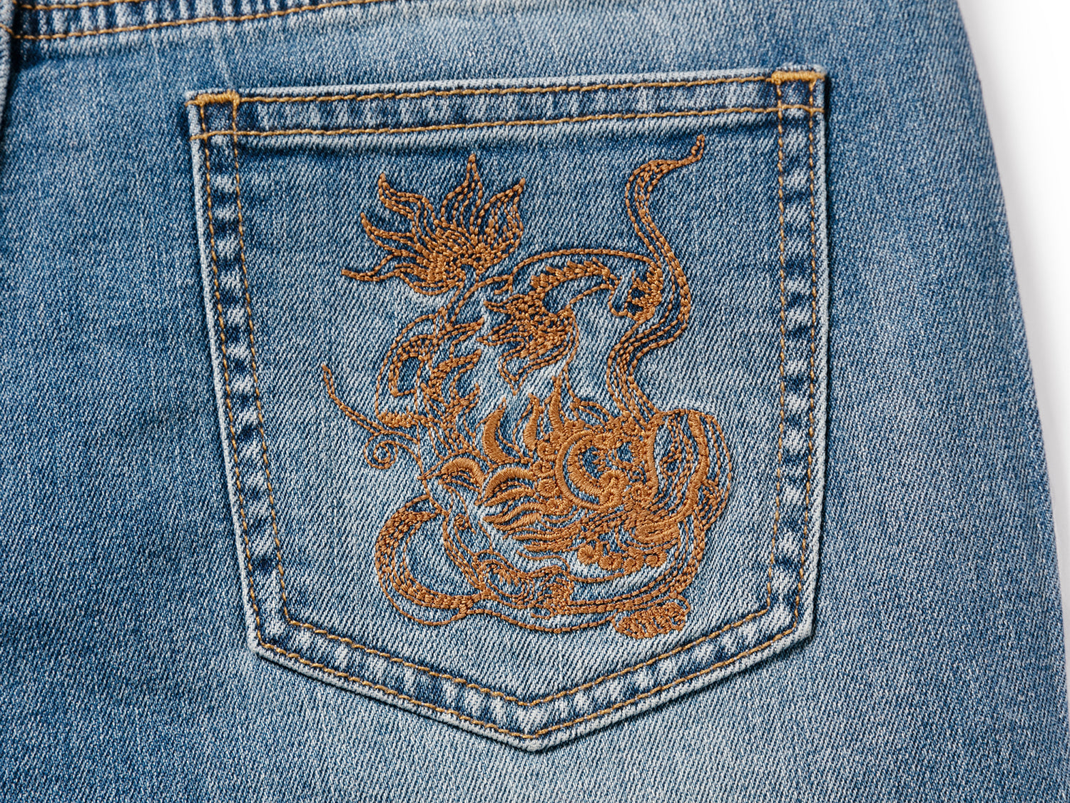 YAYING High-Waisted Flared Jeans