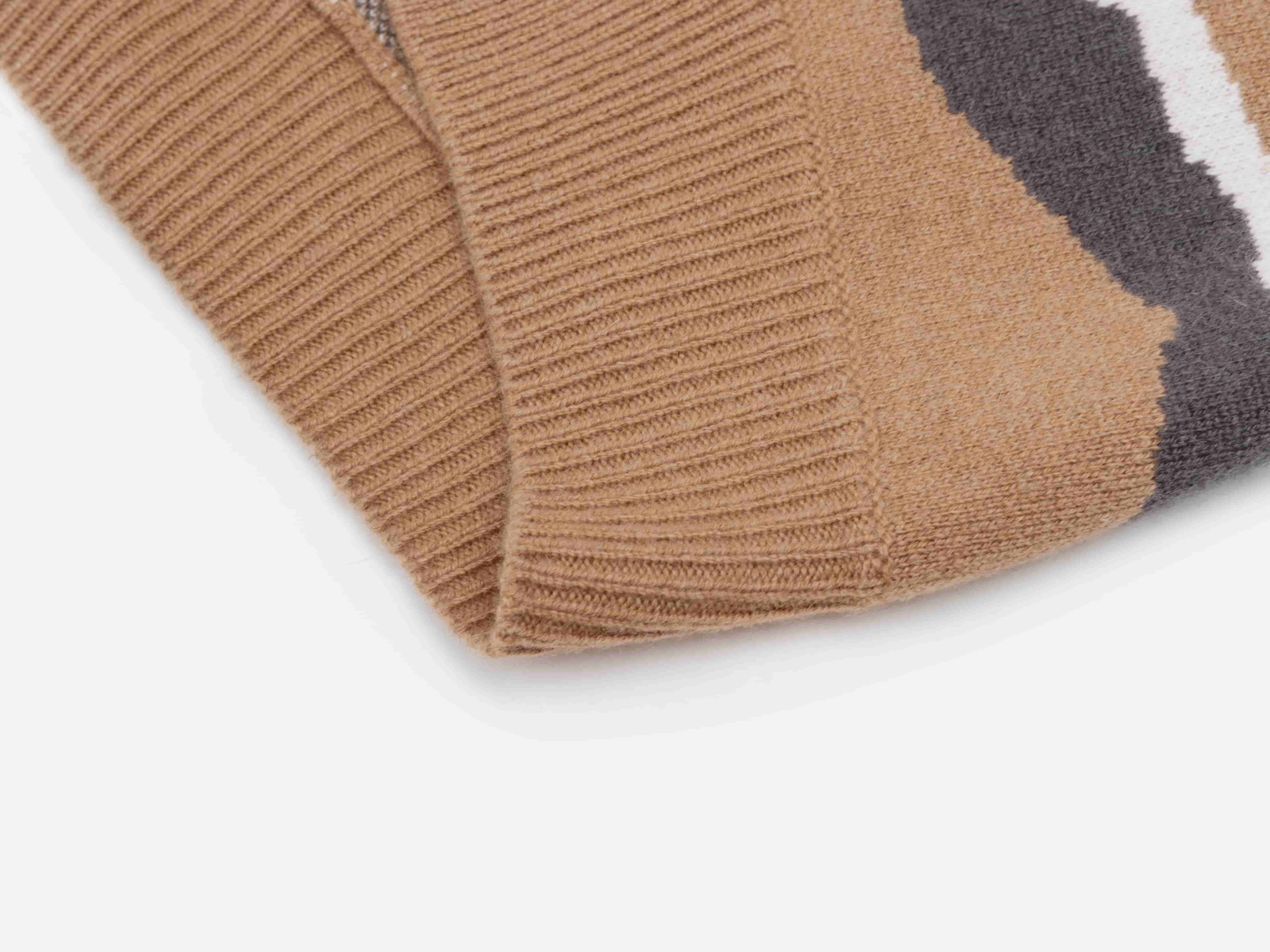 EP YAYING Brown Shawl